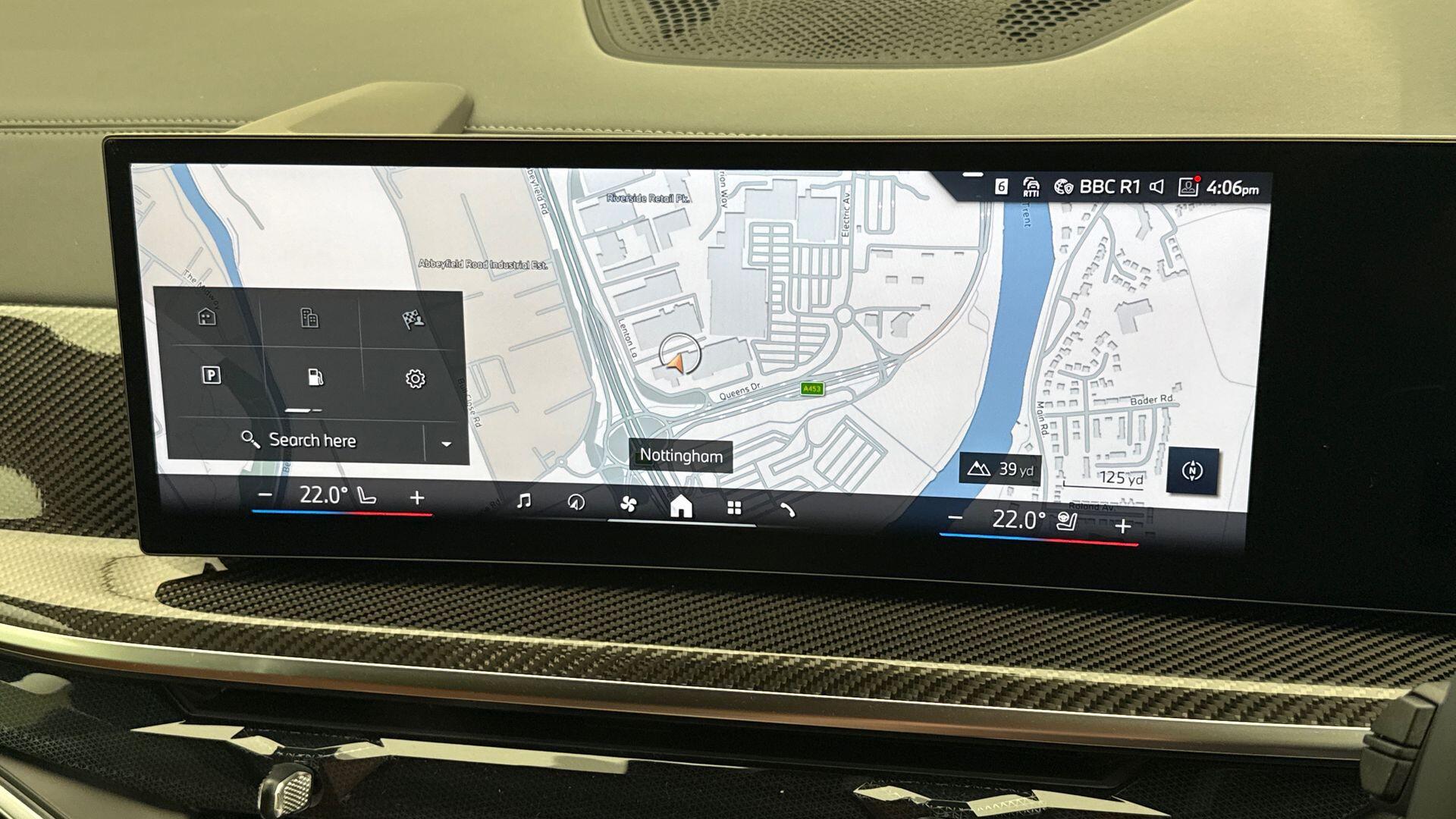 BMW X7 view 28