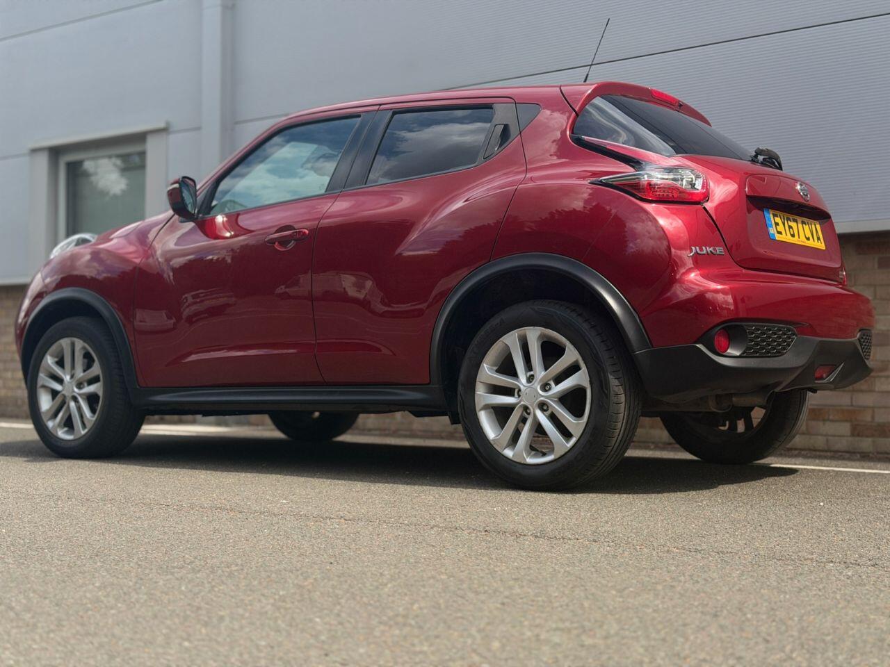 Nissan Juke view 83