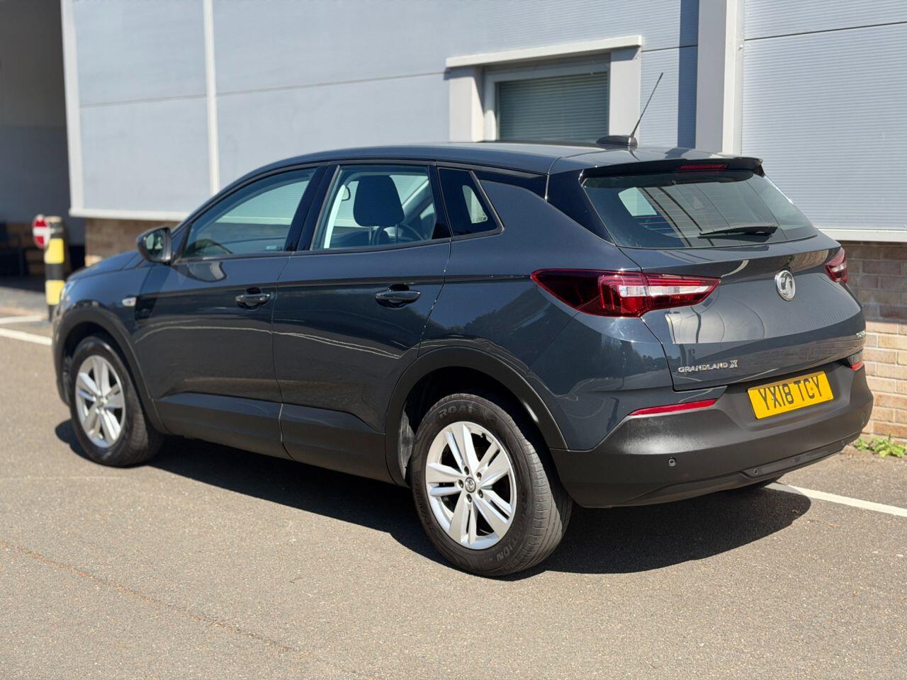 Vauxhall Grandland X view 27