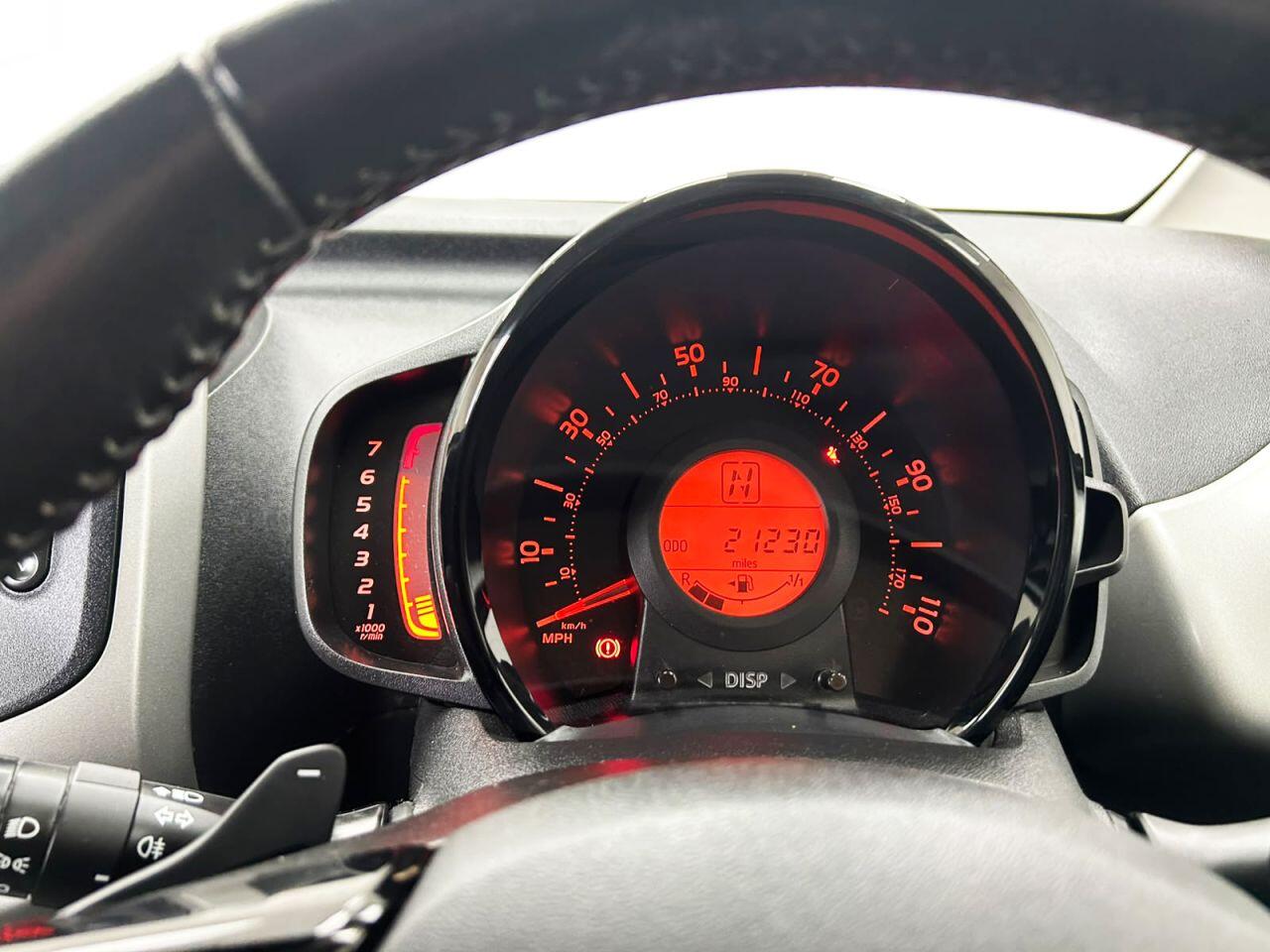 Toyota Aygo view 18