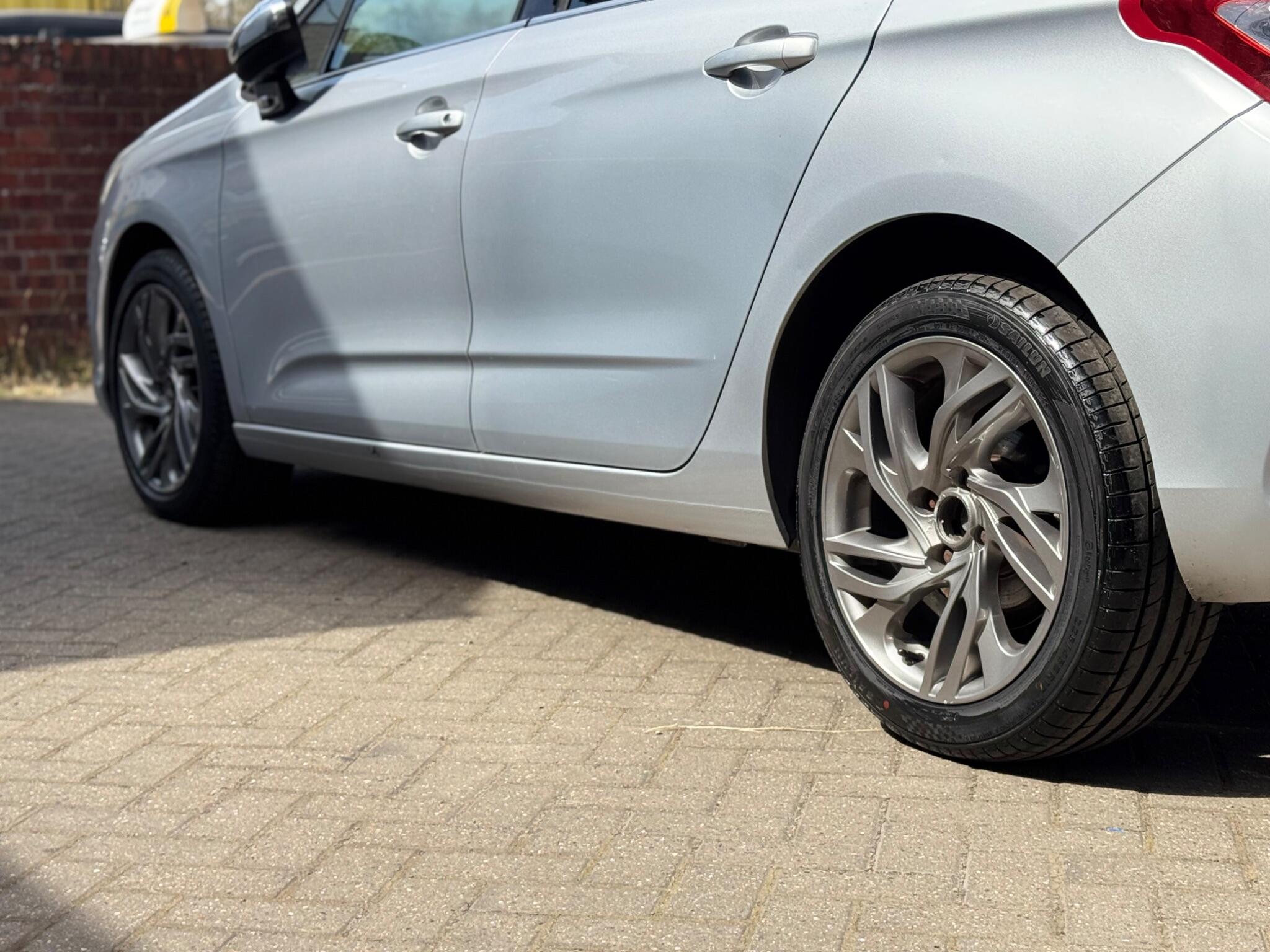 Citroen C4 view 8