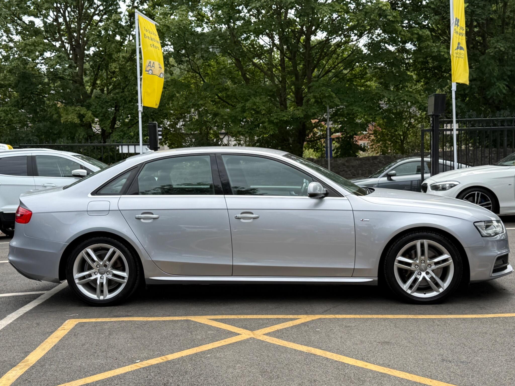 Audi A4 view 35