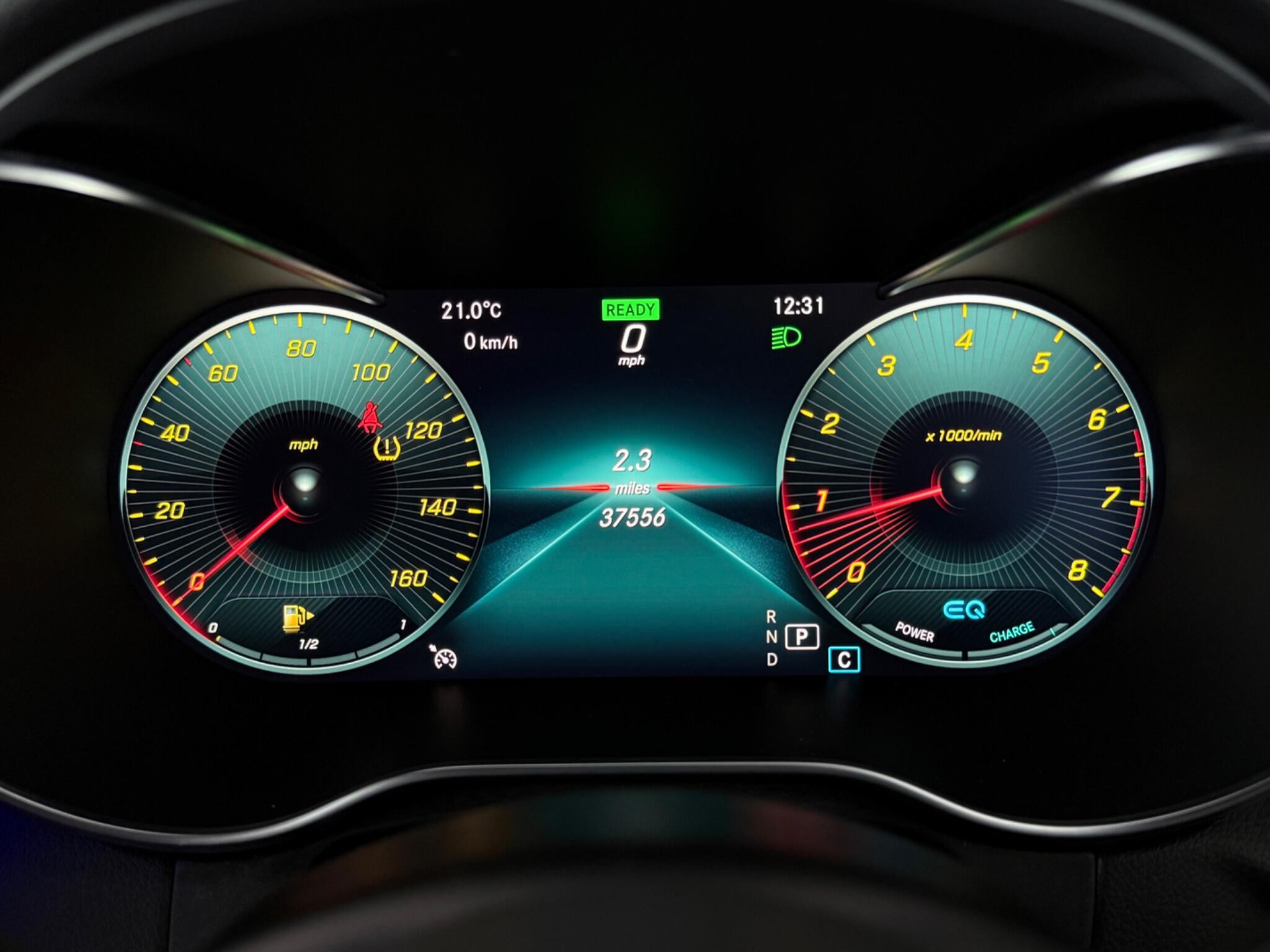 Mercedes-Benz C-Class view 17