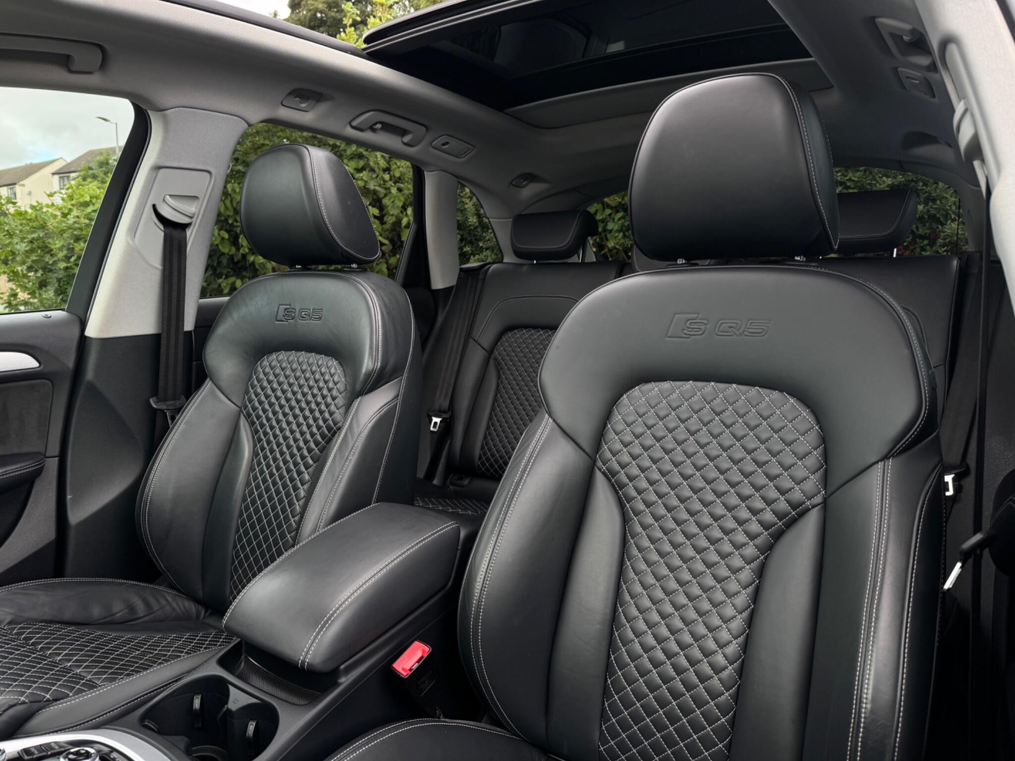 Audi SQ5 view 21