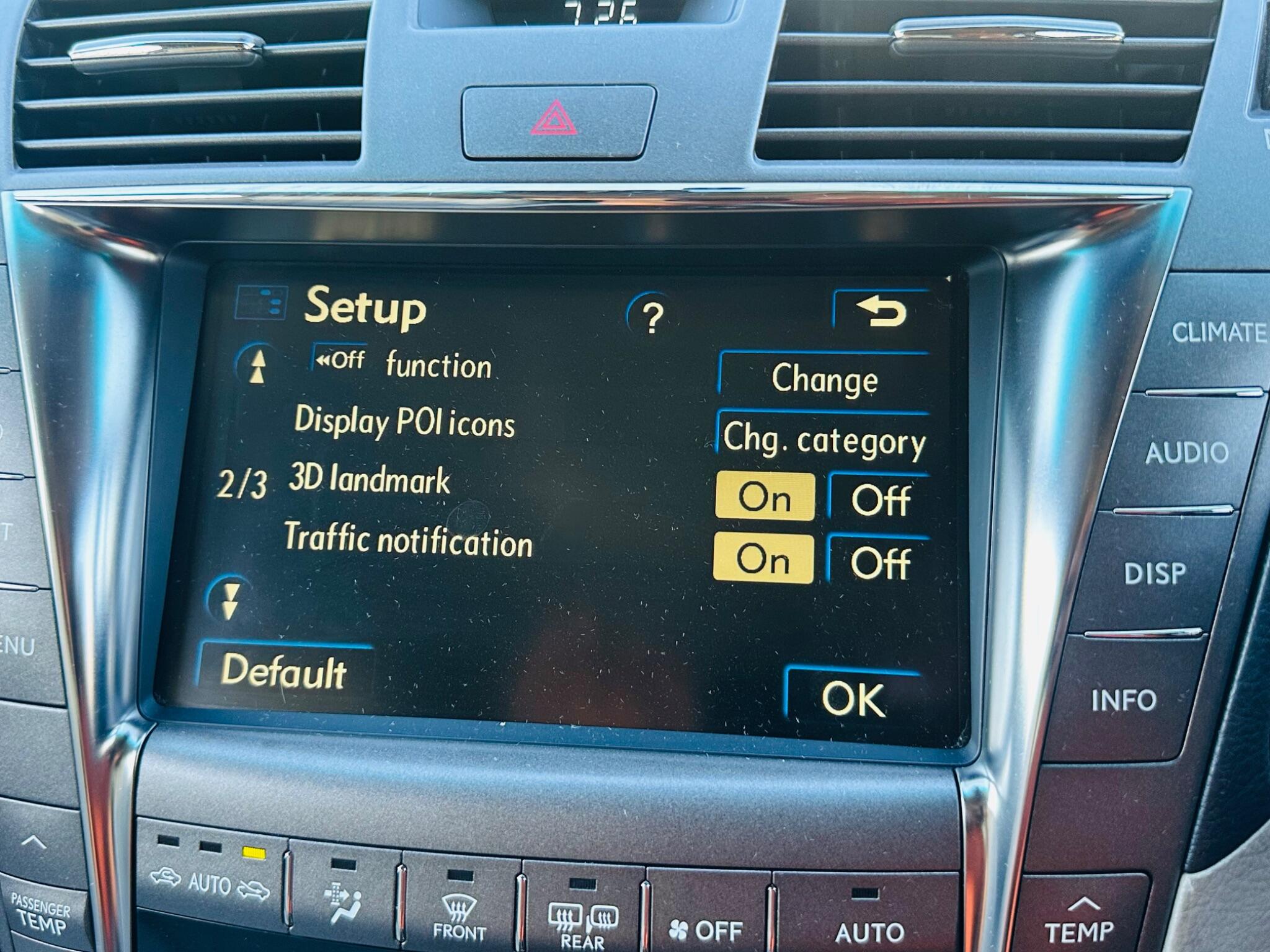 Lexus LS view 48