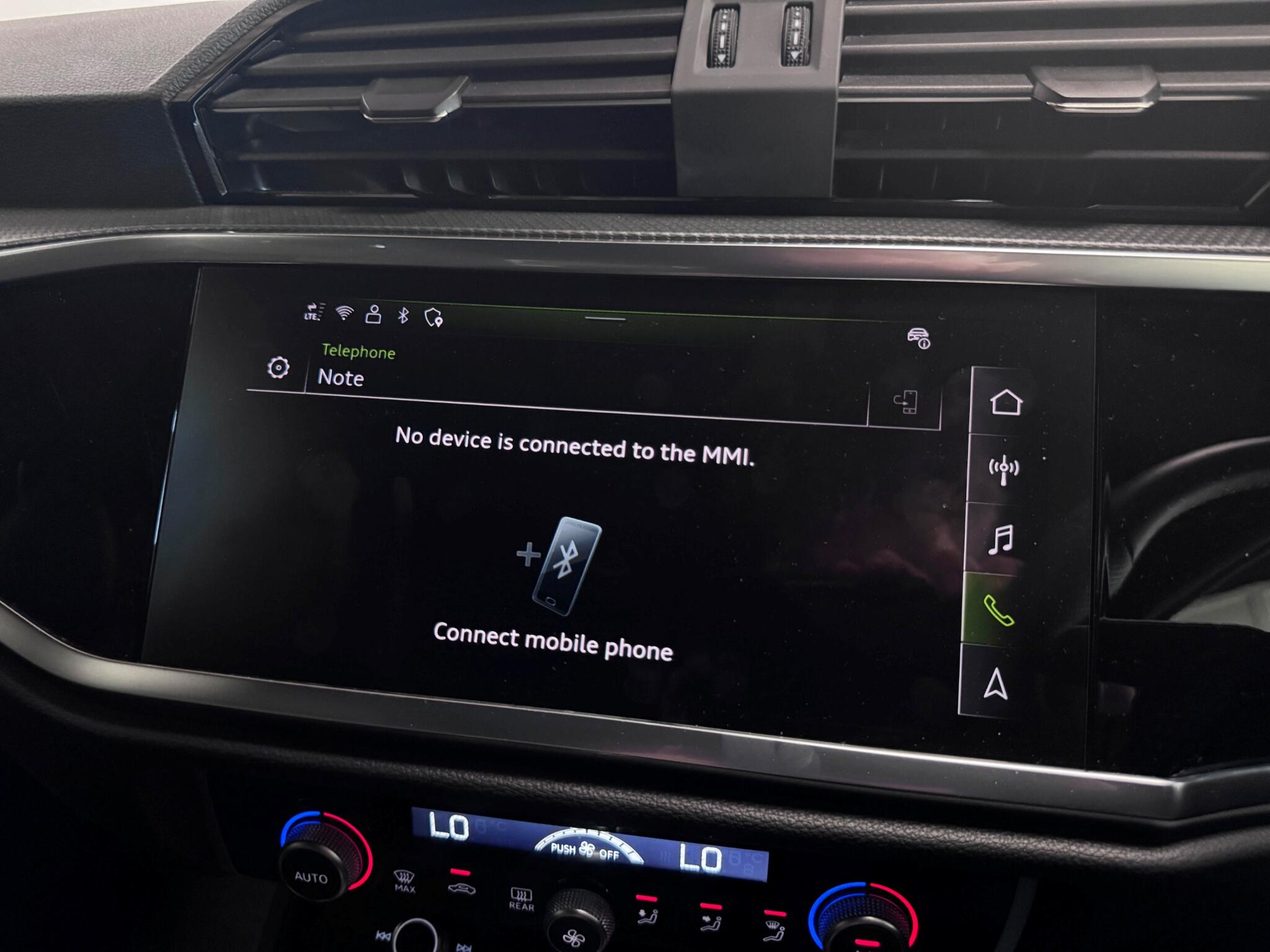 Audi Q3 view 48