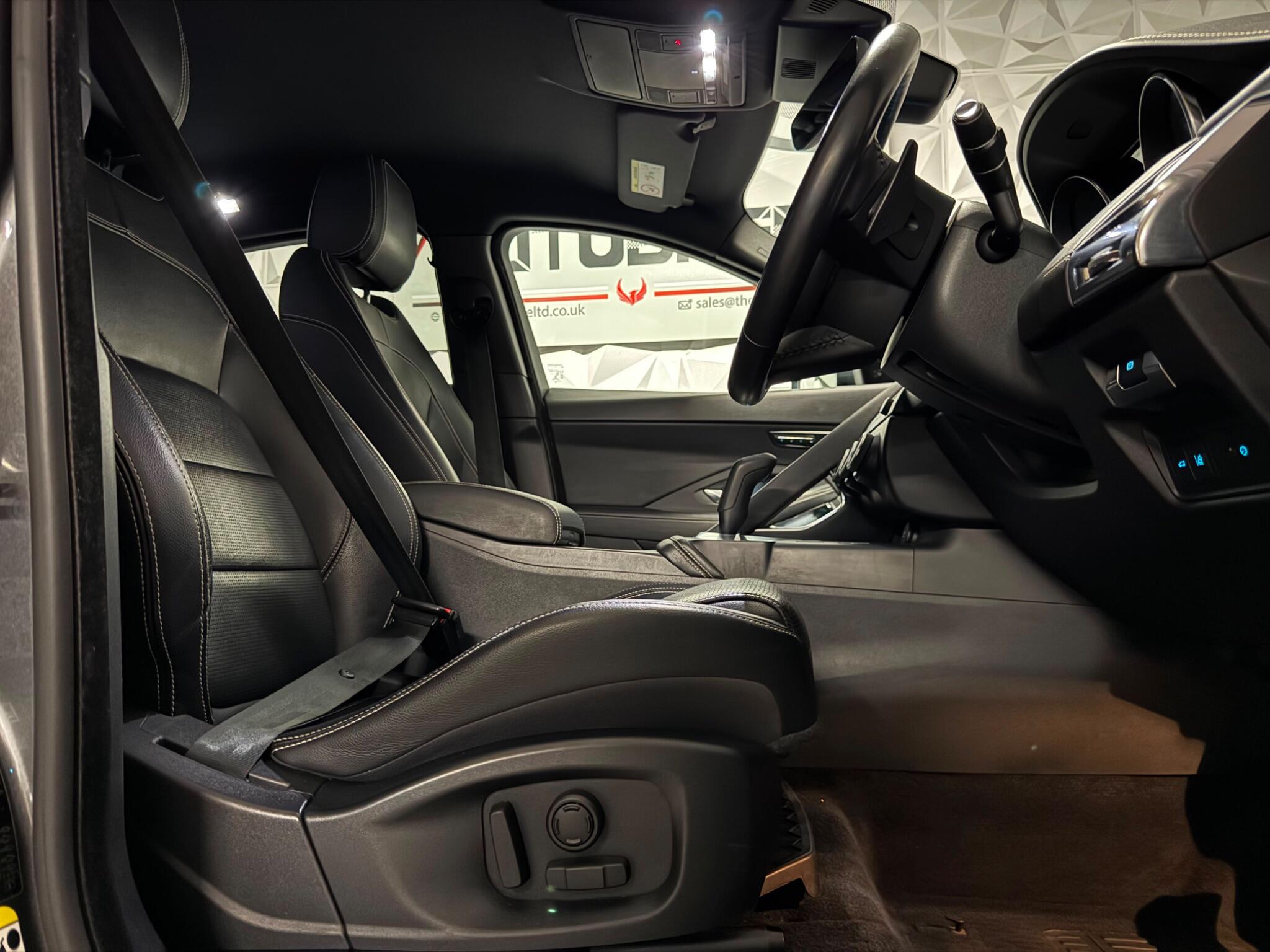 Jaguar E-Pace view 16
