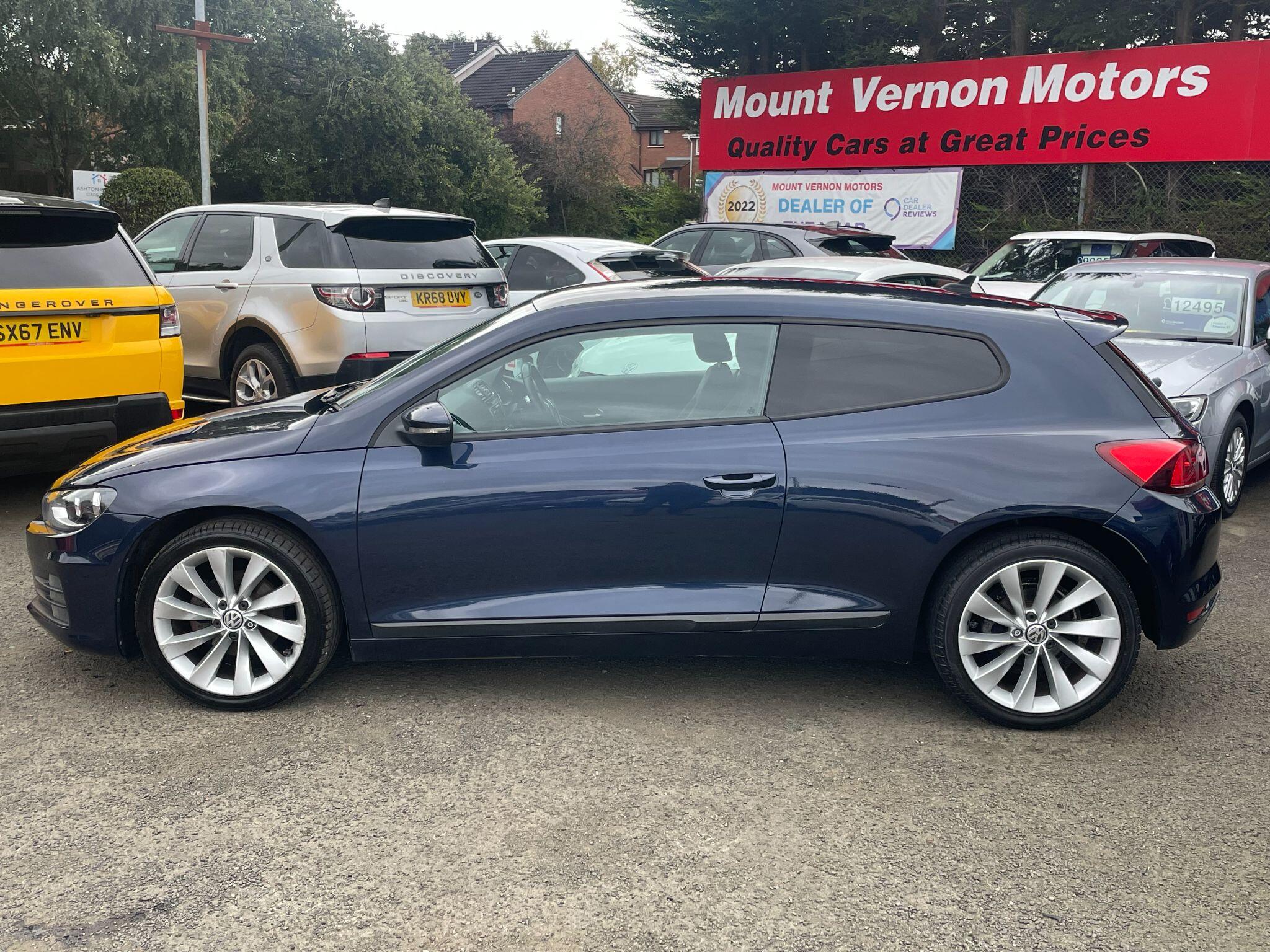 Volkswagen Scirocco view 8