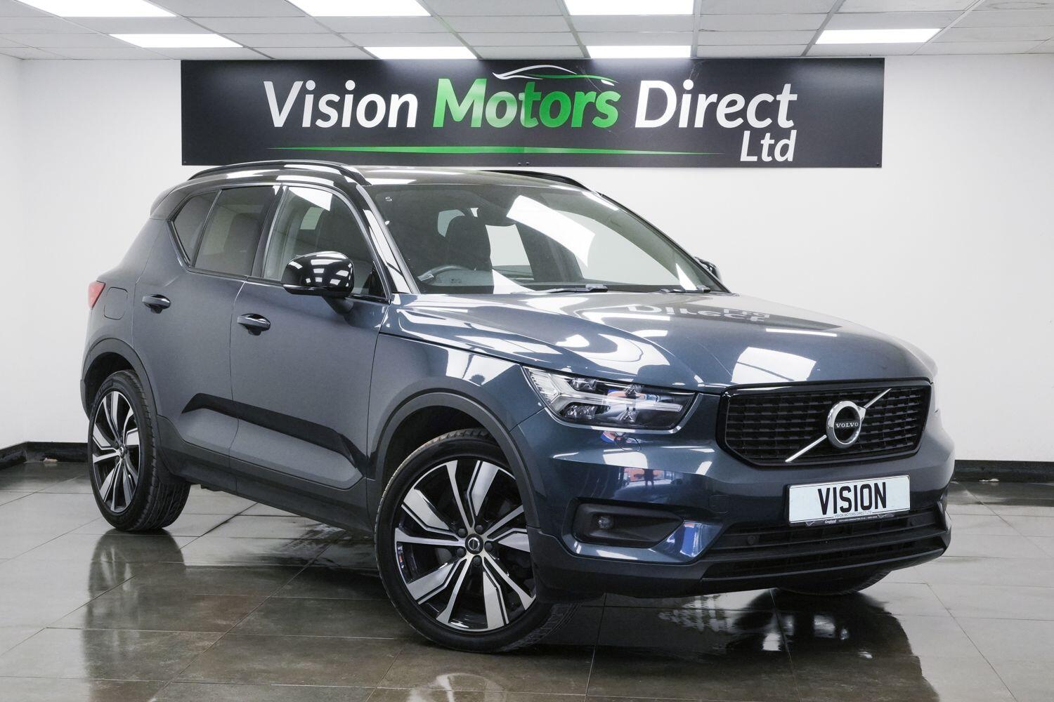Volvo XC40 main image