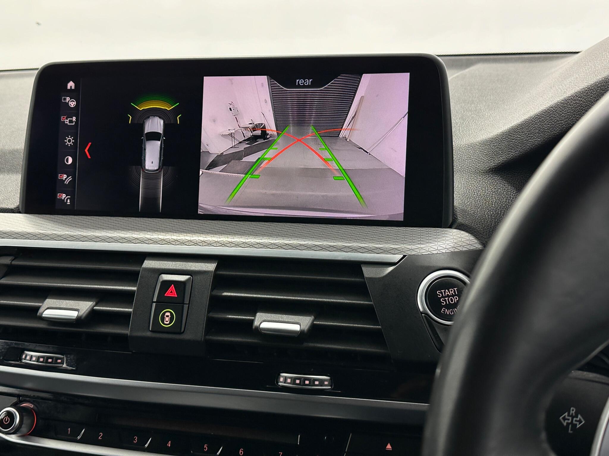 BMW X3 view 24