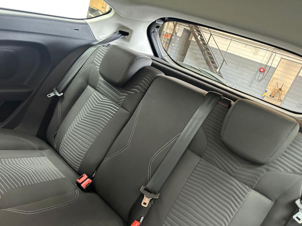 Ford Fiesta view 19