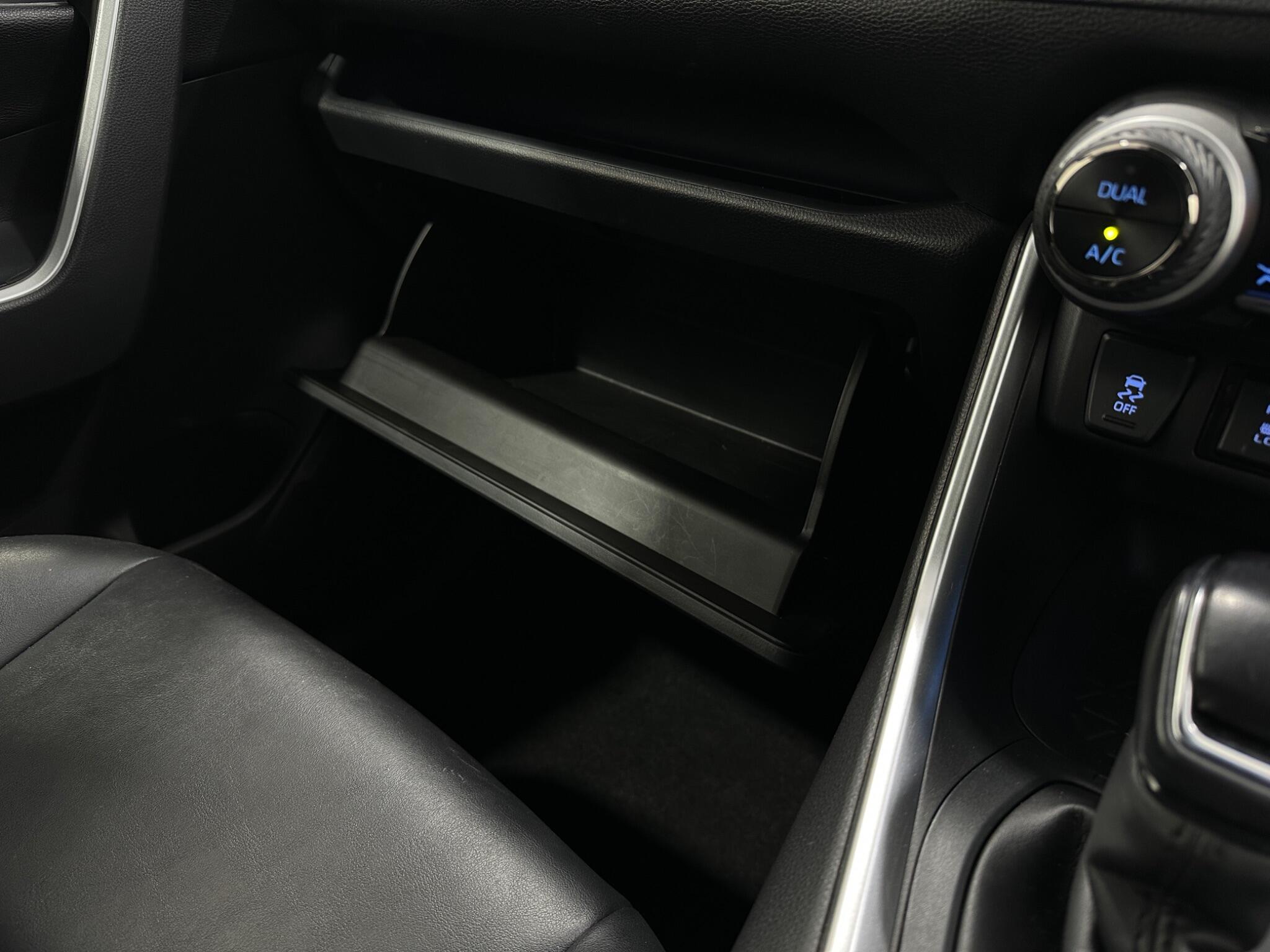 Toyota Rav4 view 27