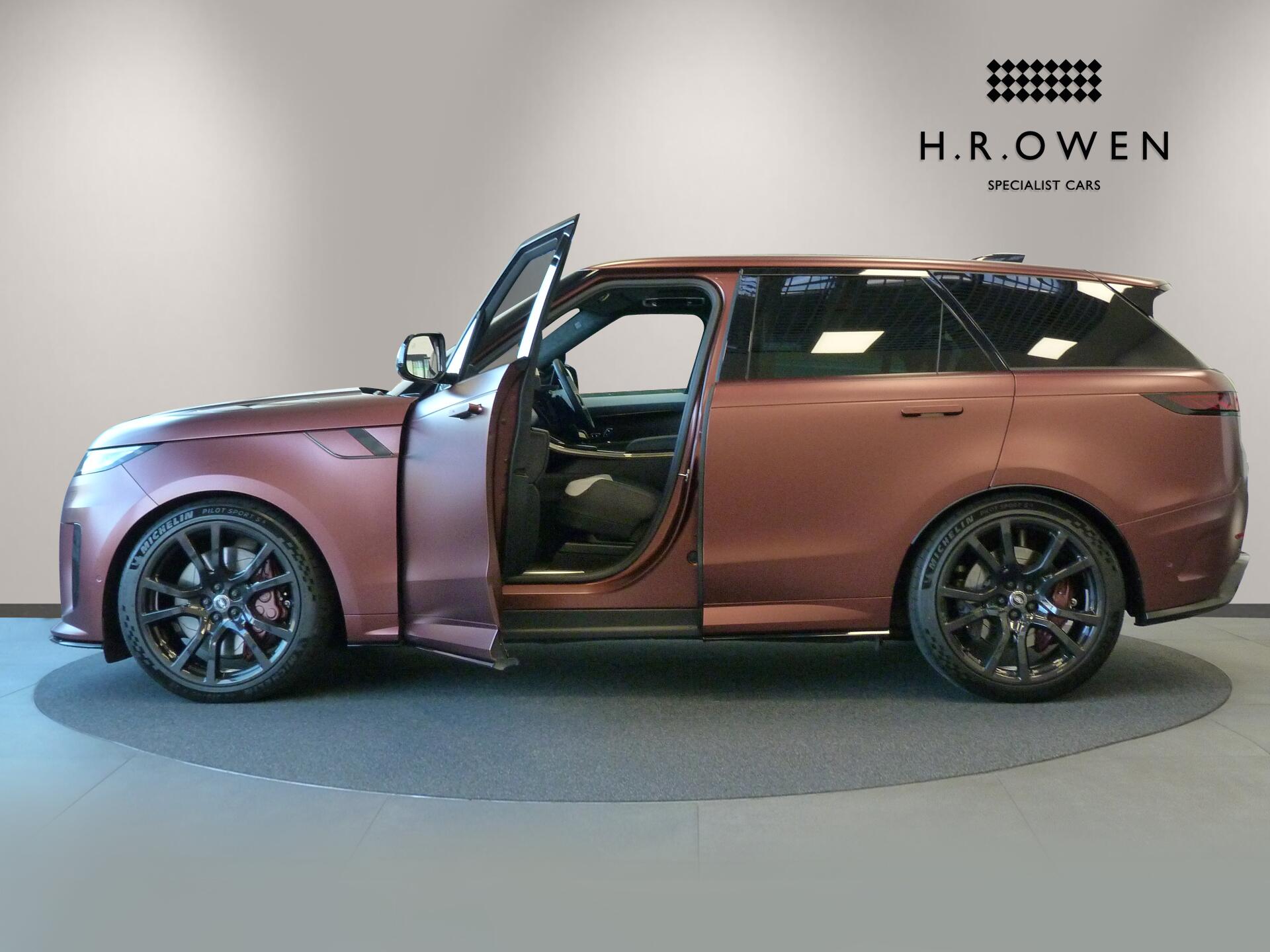 Land Rover Range Rover Sport view 6