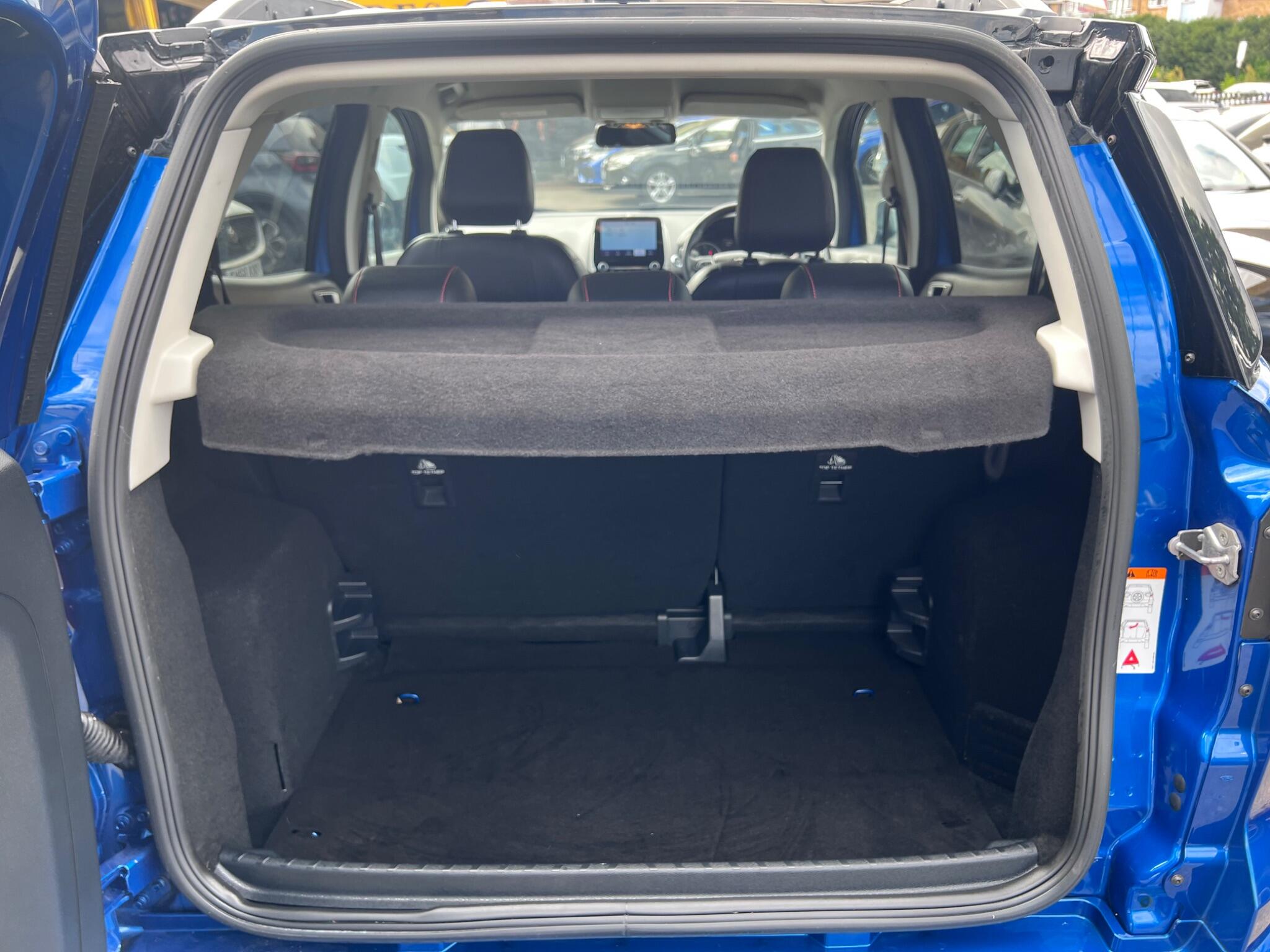 Ford Ecosport view 36
