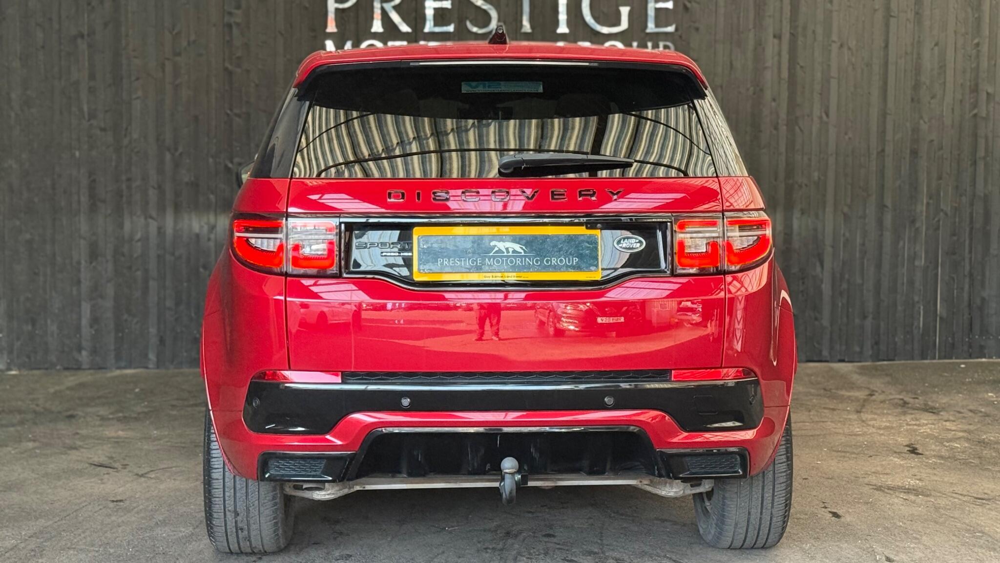 Land Rover Discovery Sport view 32