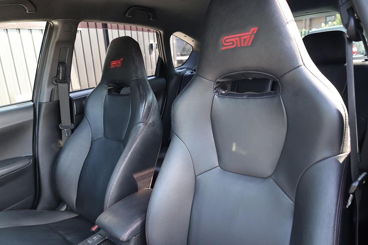Subaru Impreza view 12