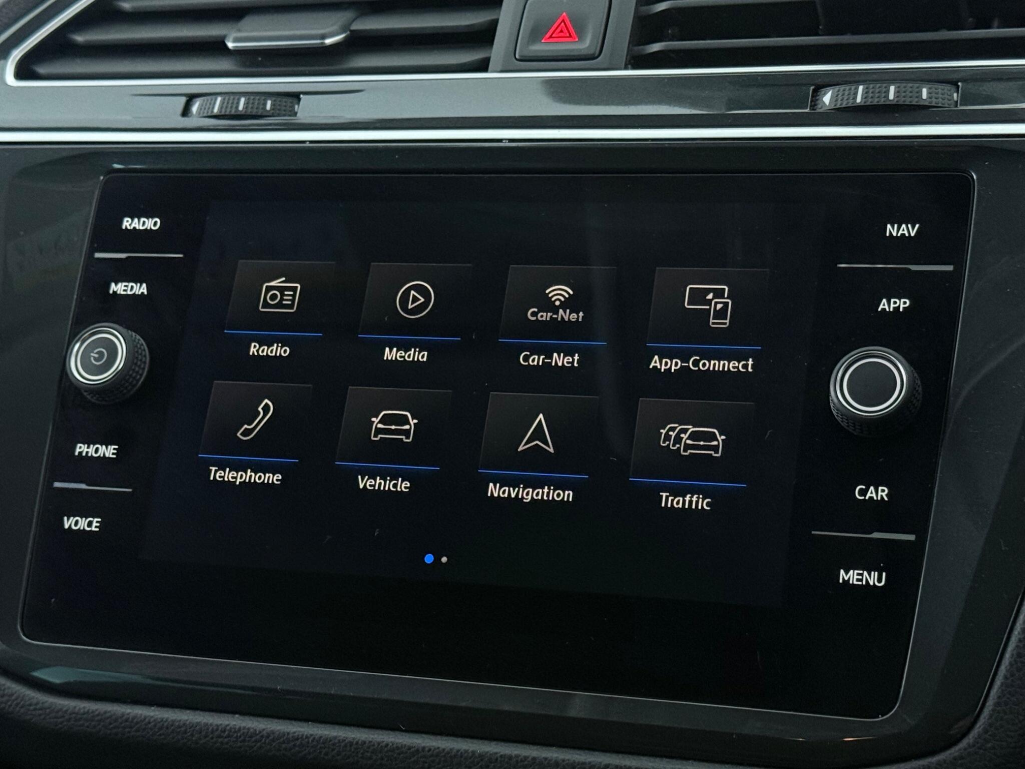 Volkswagen Tiguan view 30
