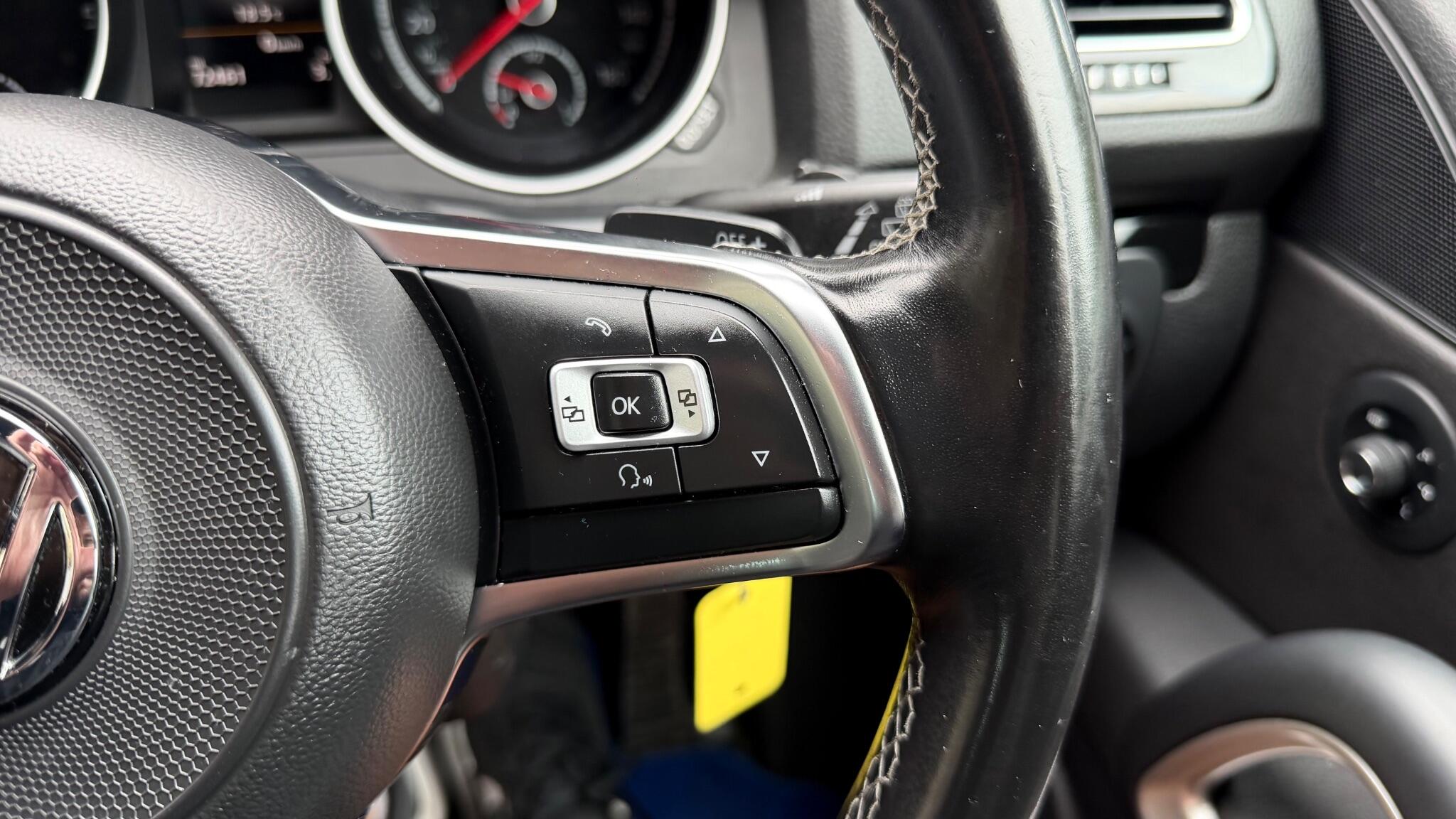 Volkswagen Scirocco view 36