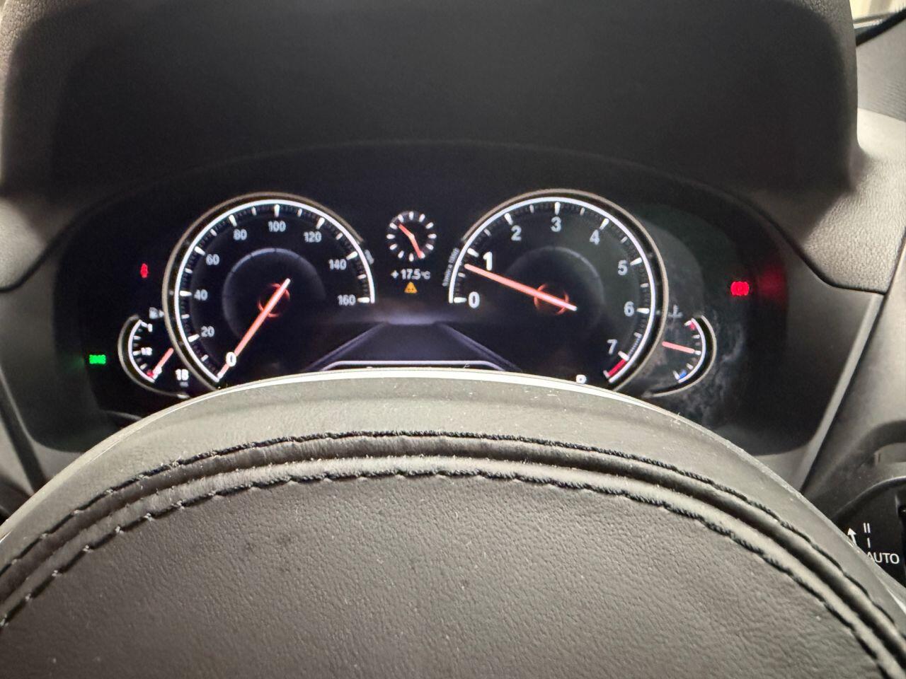 BMW X3 view 32