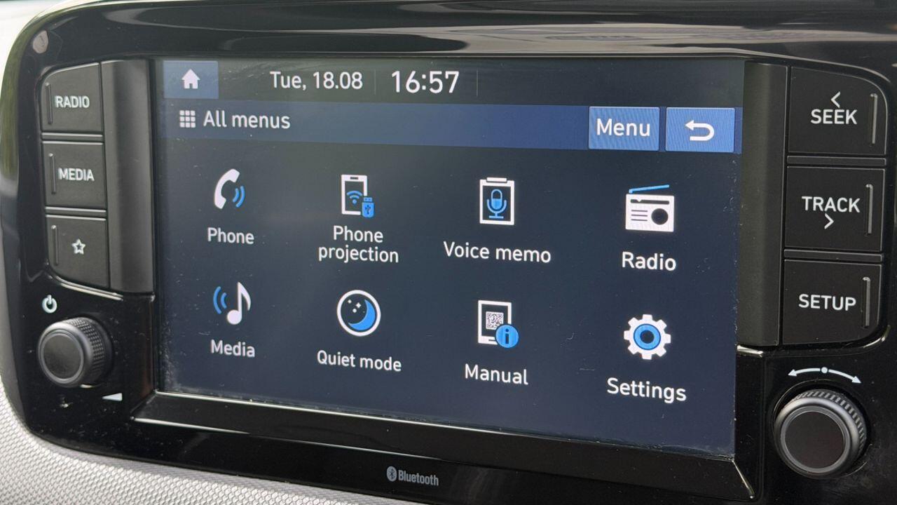 Hyundai i10 view 20