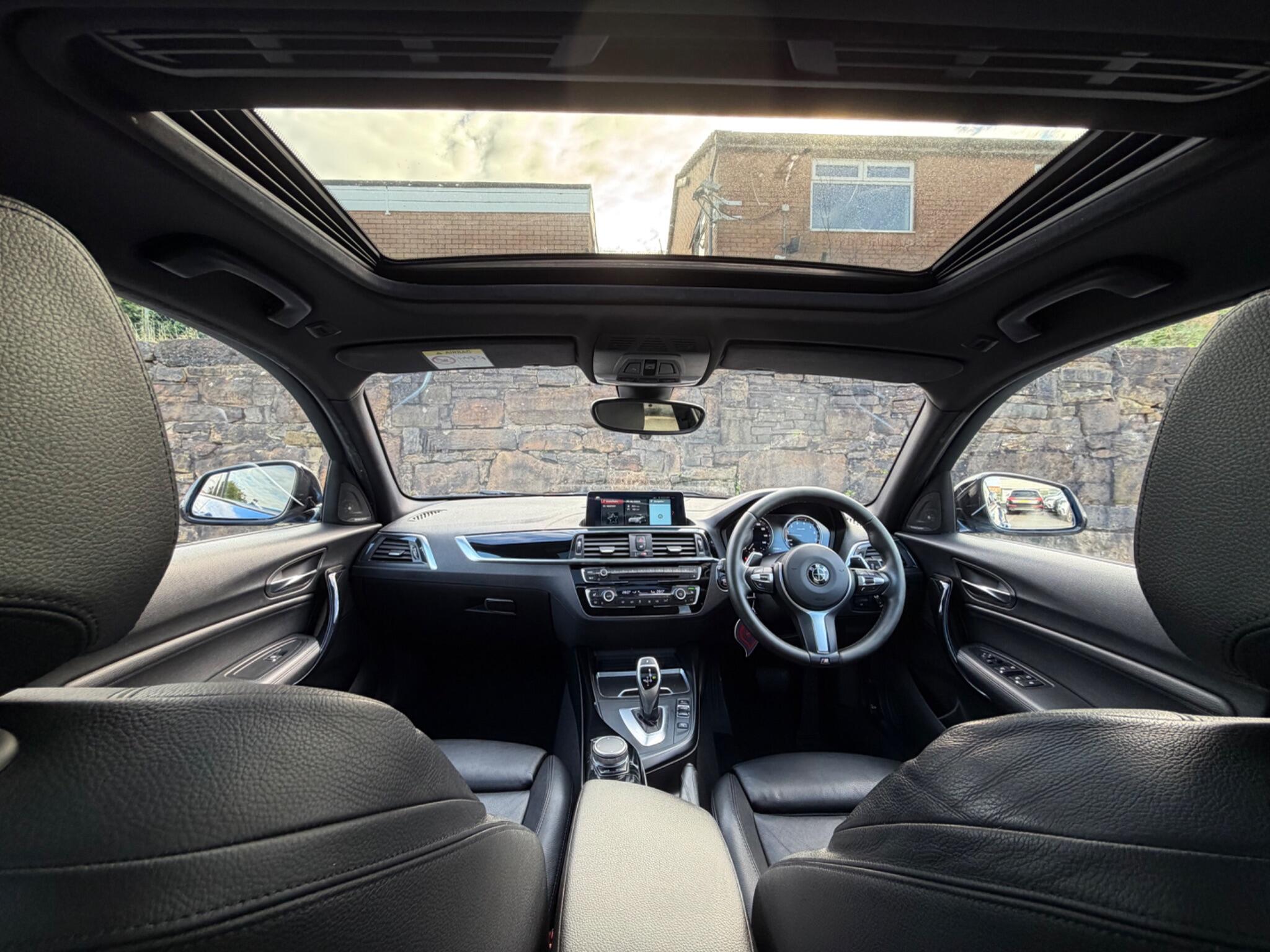 BMW 1 Series view 11