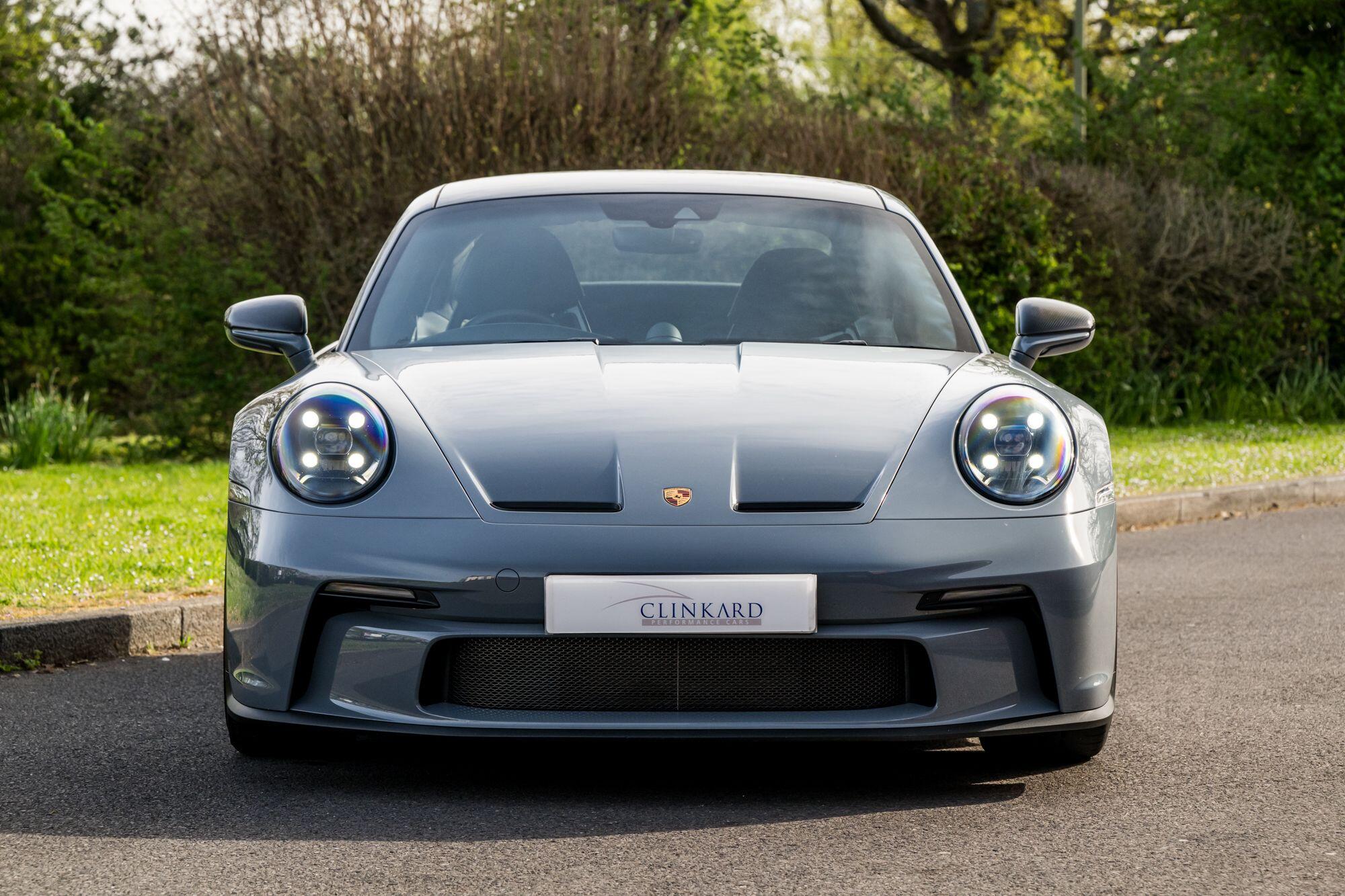 Porsche 911 view 2