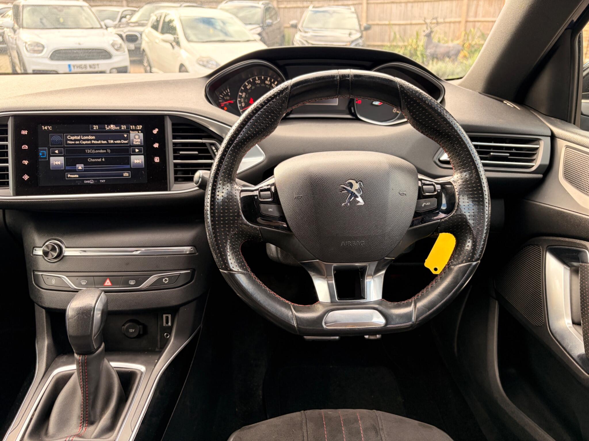 Peugeot 308 view 15