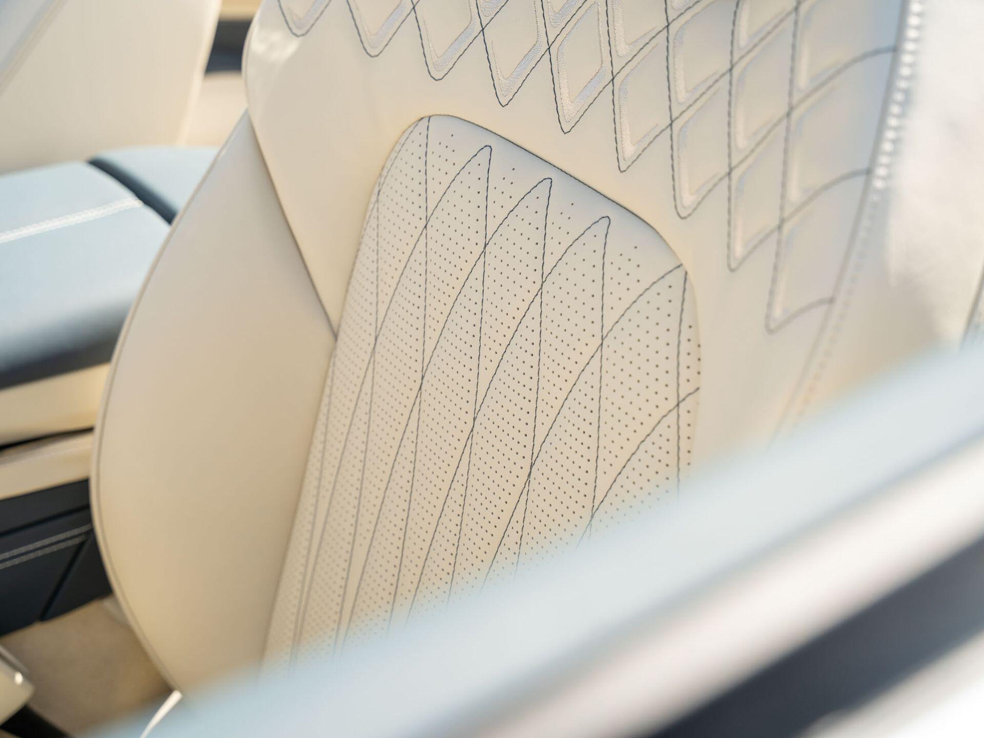 Bentley Continental view 49