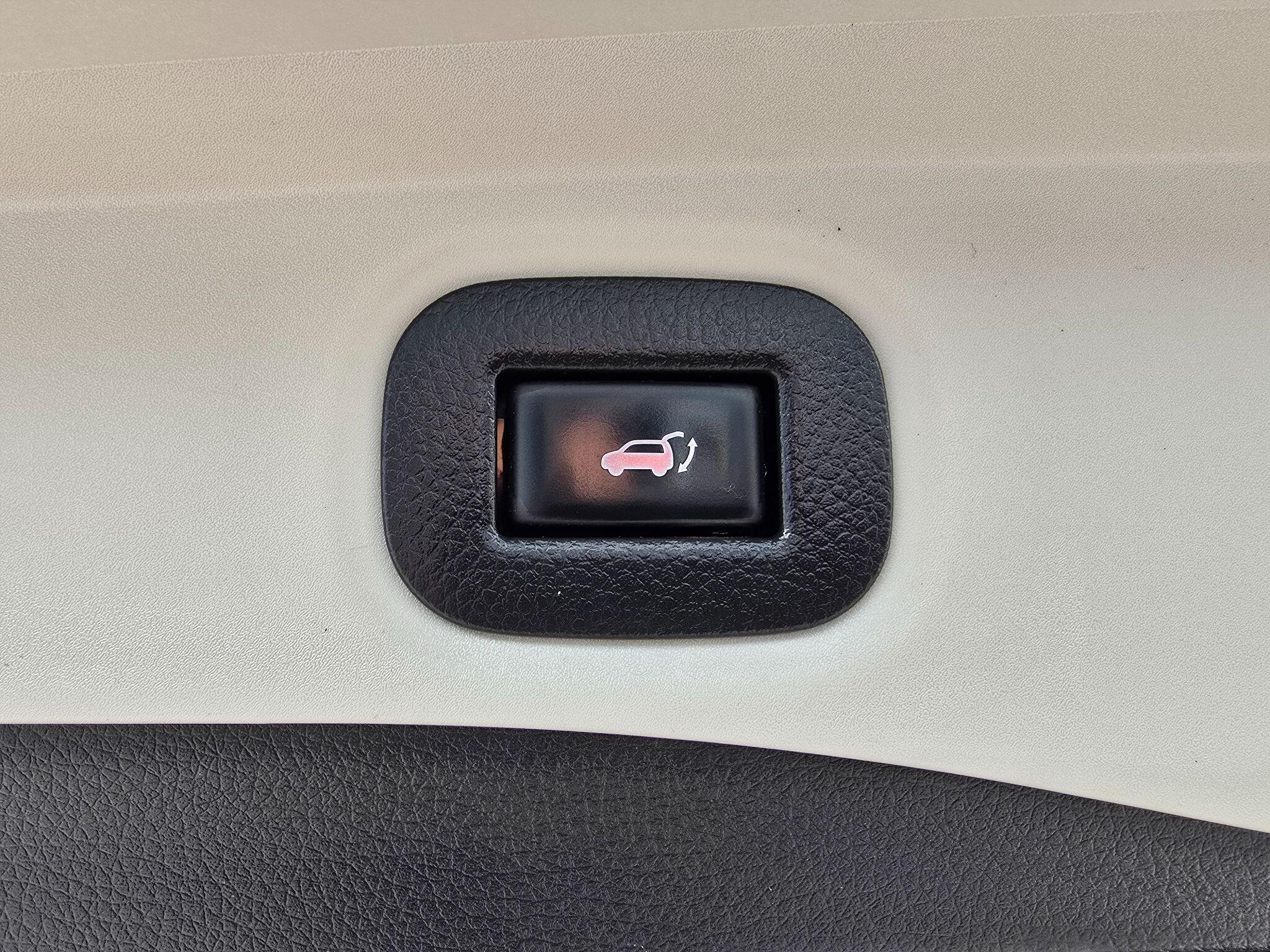 Nissan X-Trail view 65