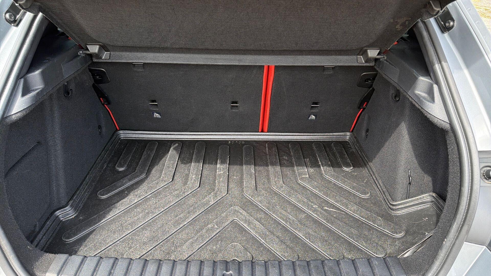 BMW 1 Series view 13