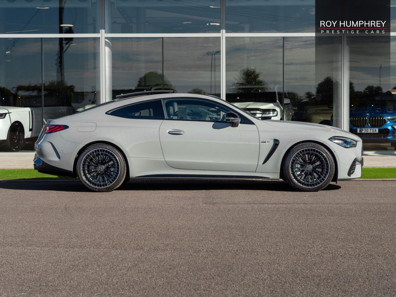 Mercedes-Benz CLE view 3