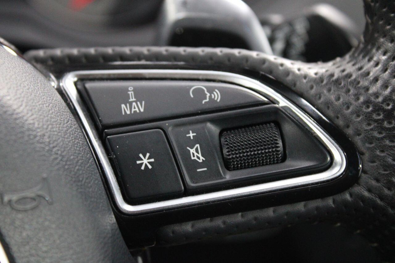 Audi RS Q3 view 49