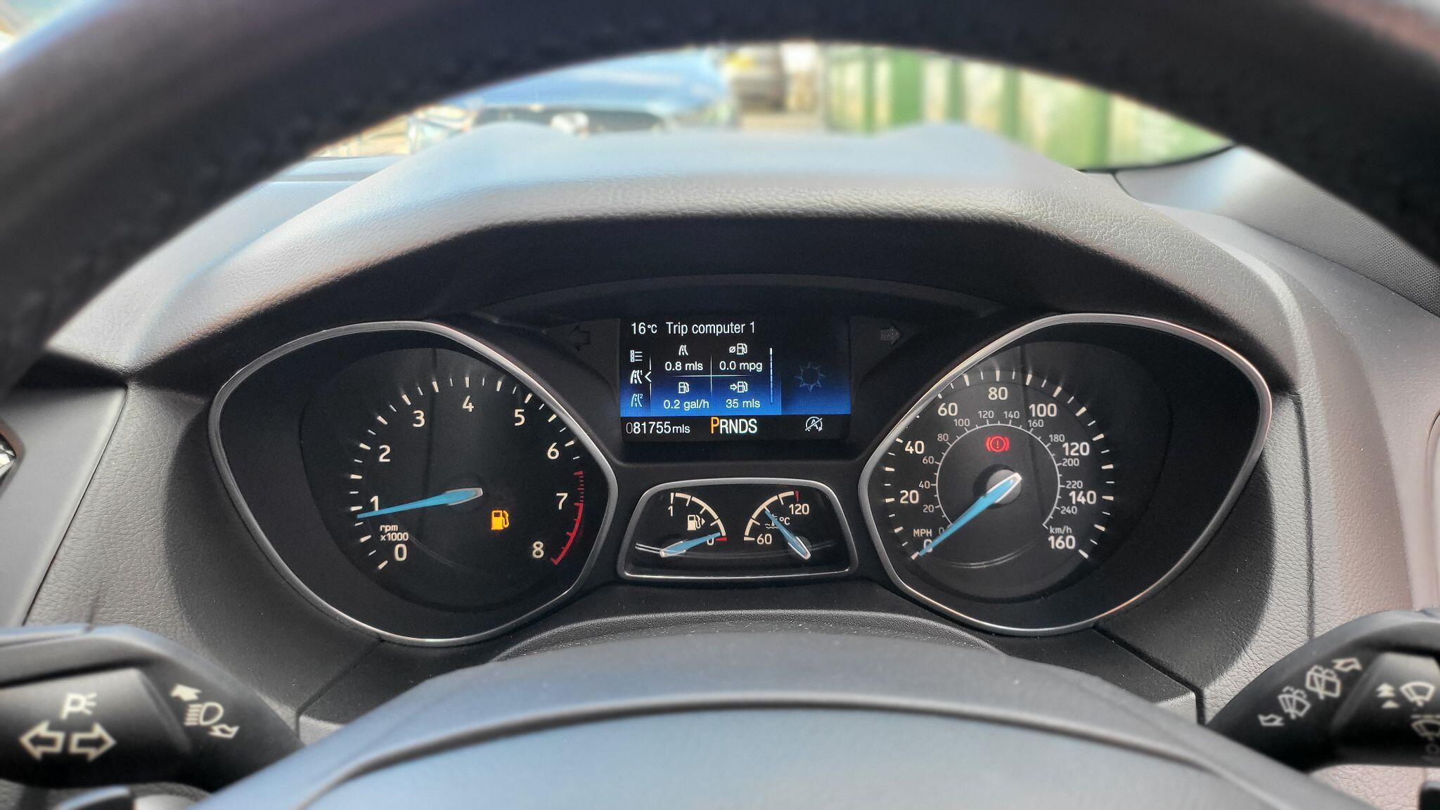 Ford Focus view 25