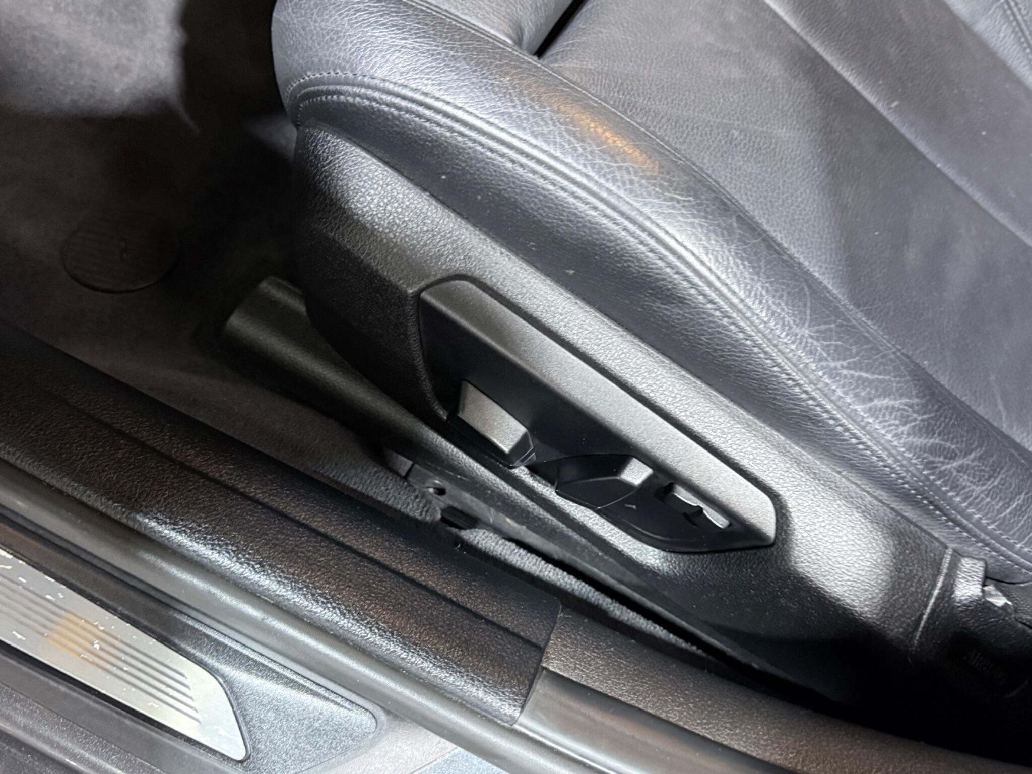 BMW 3 Series view 7