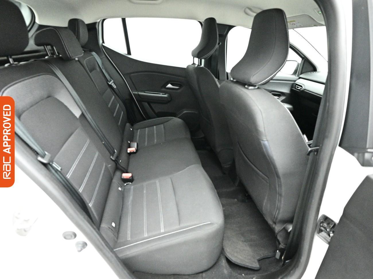 Dacia Sandero view 13