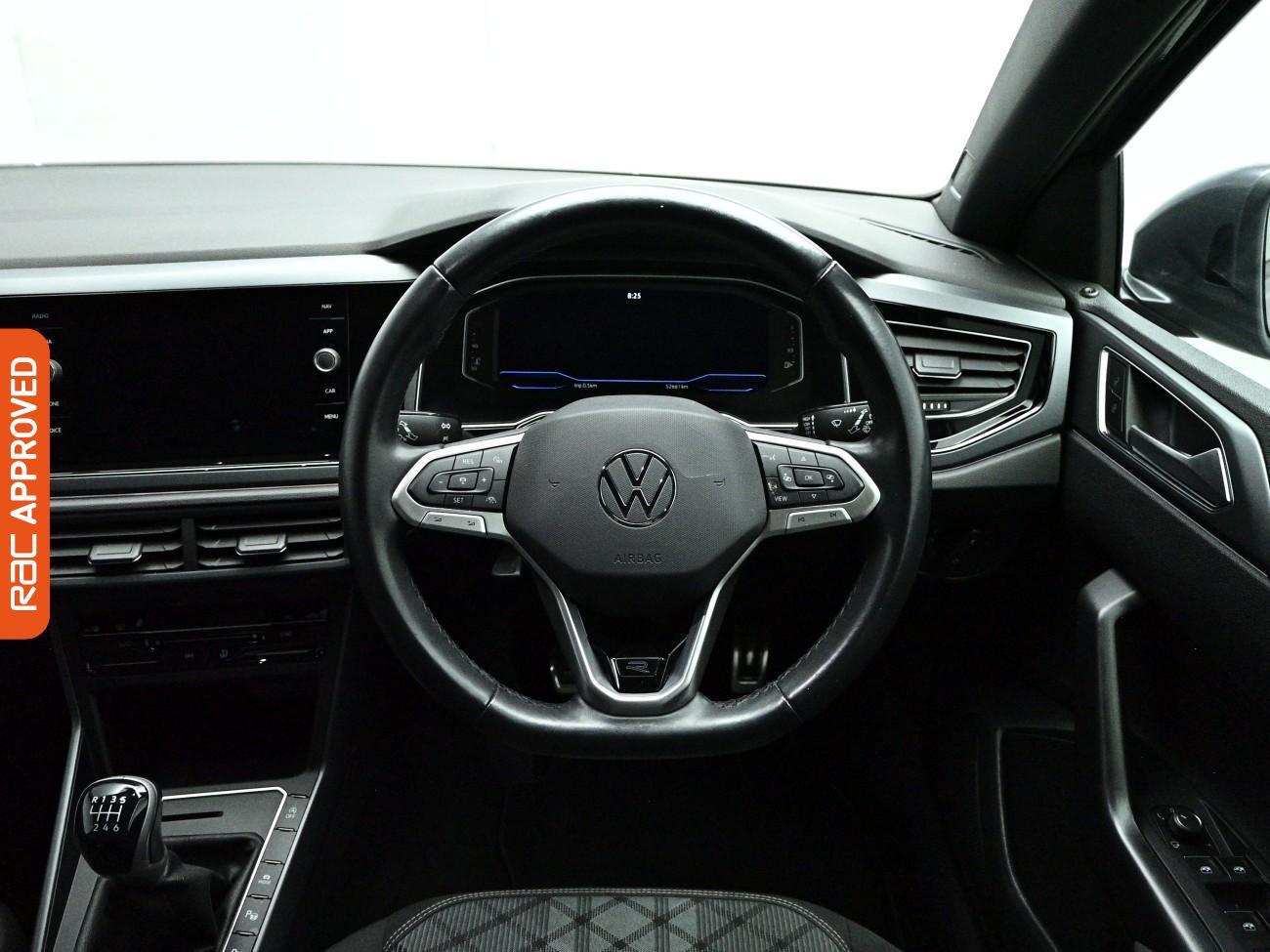 Volkswagen Taigo view 9