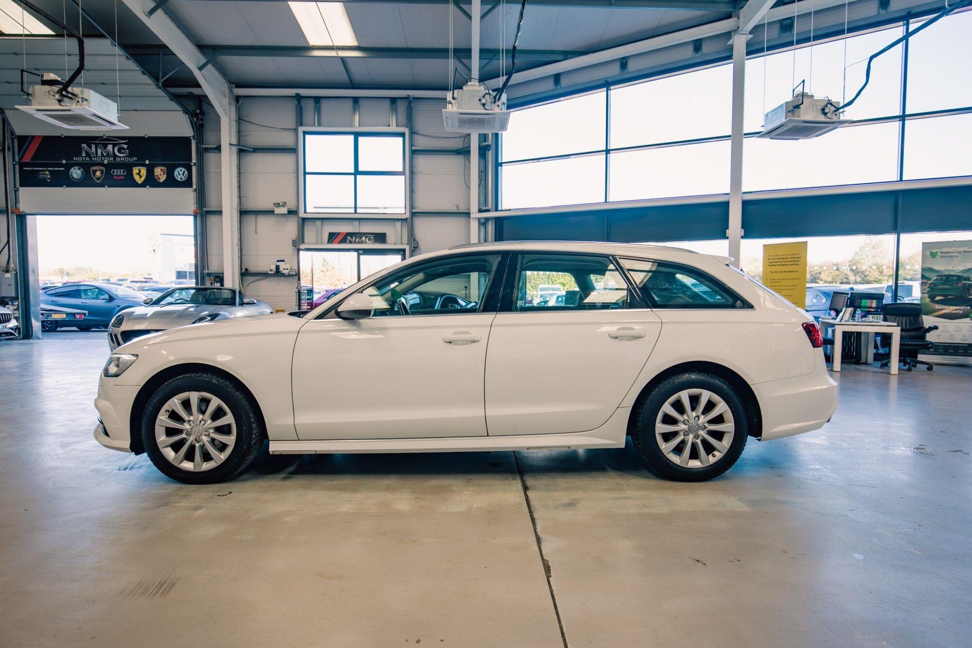 Audi A6 view 27