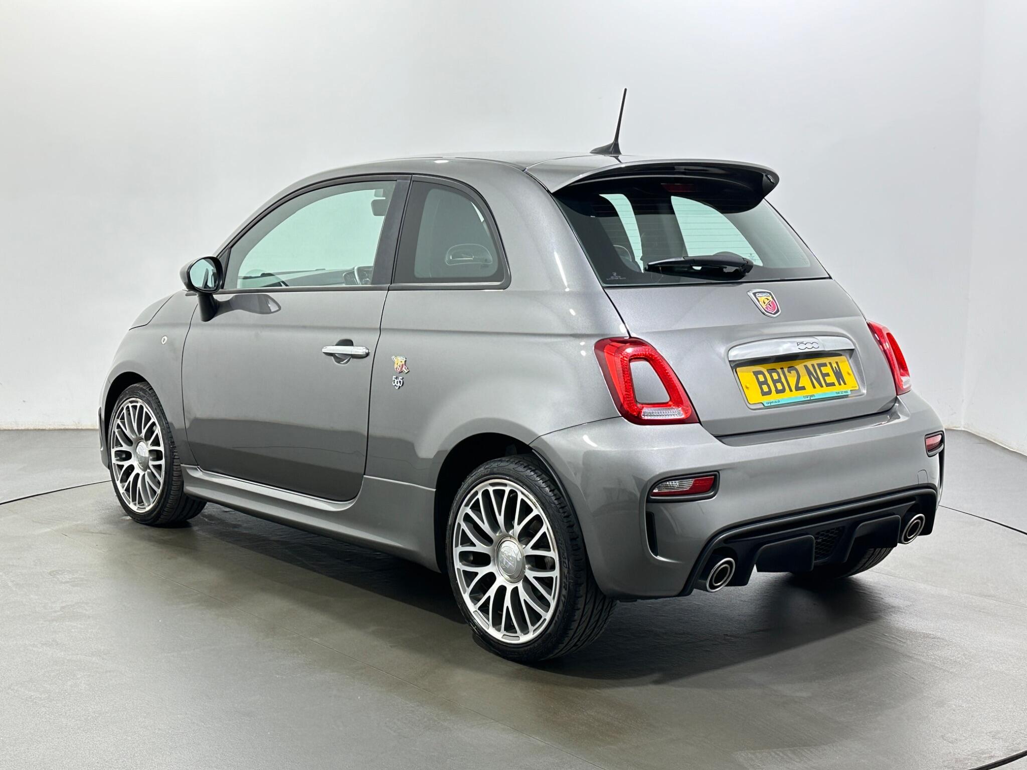 Abarth 595 view 6