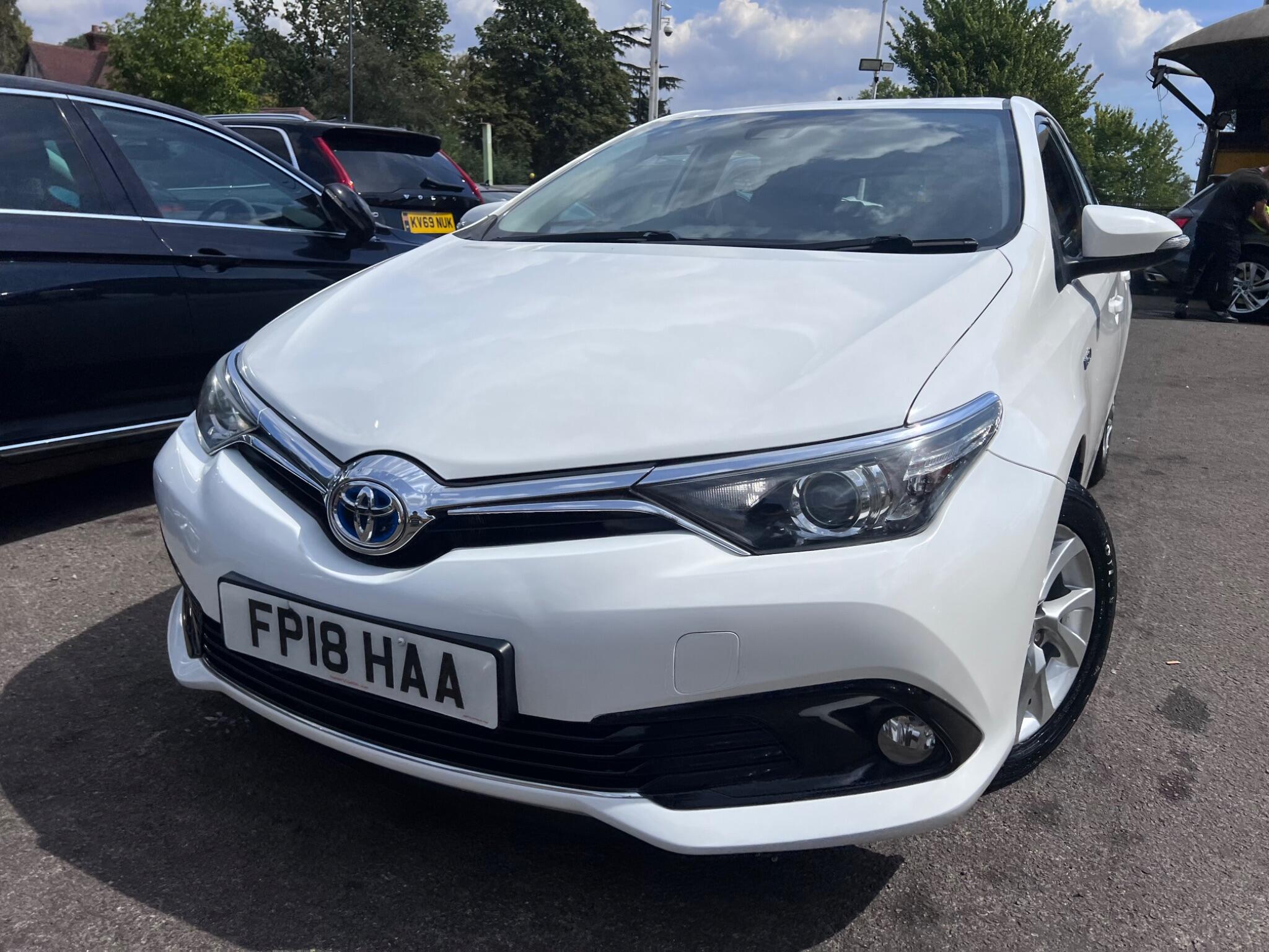 Toyota Auris view 7