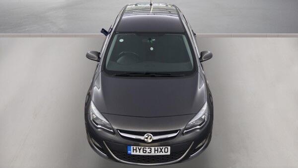 Vauxhall Astra view 7