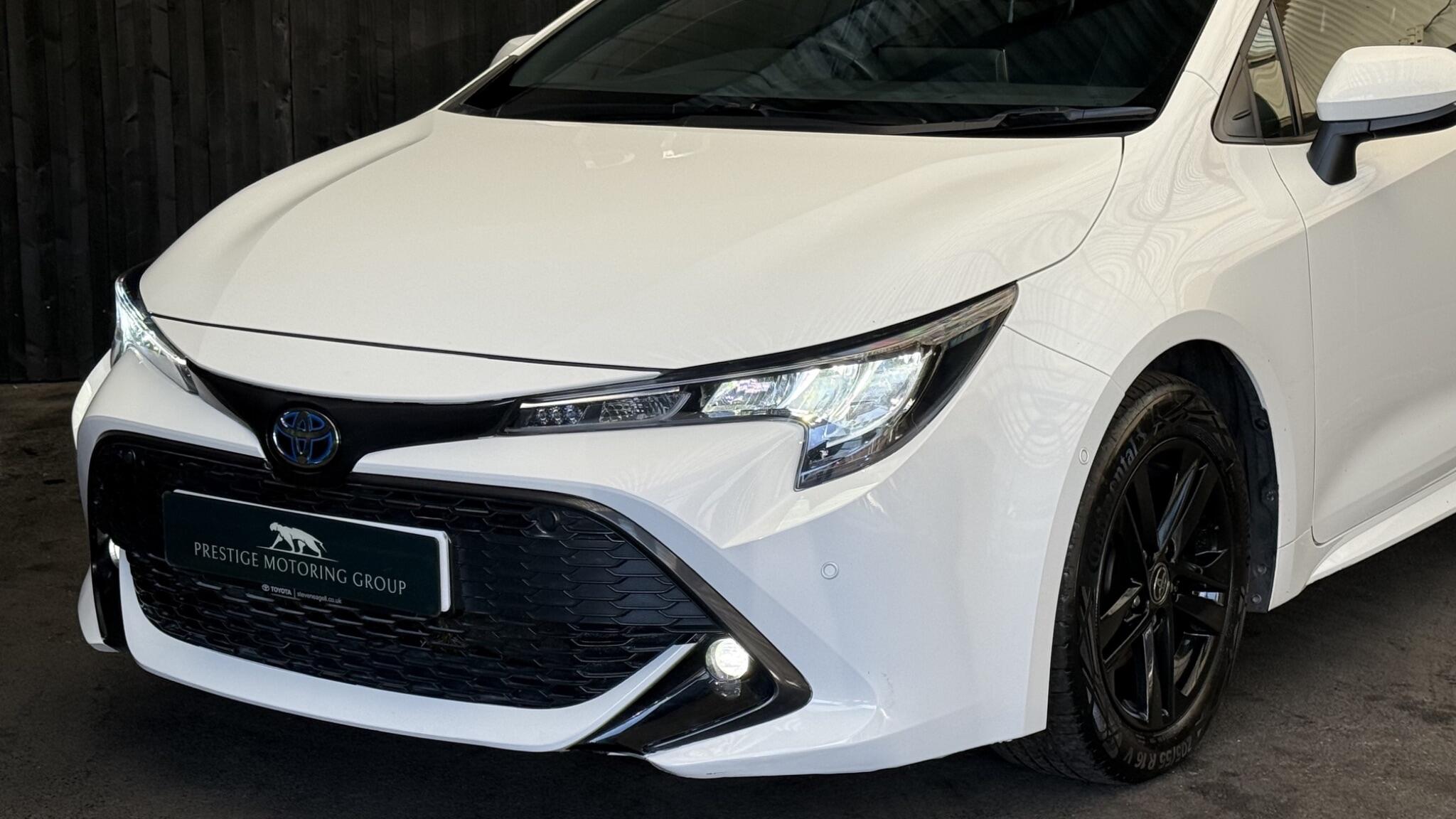 Toyota Corolla view 6