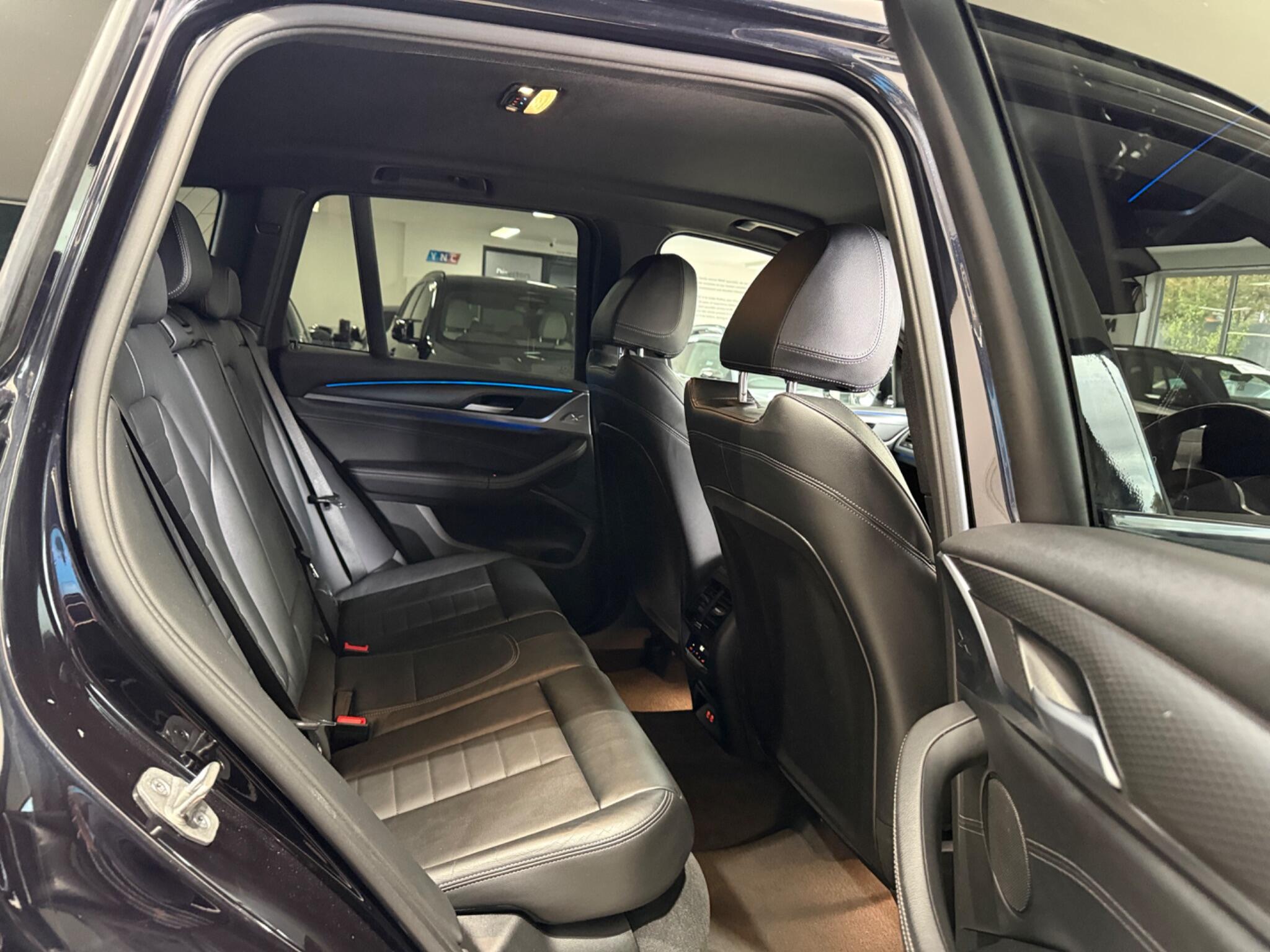 BMW X3 view 30