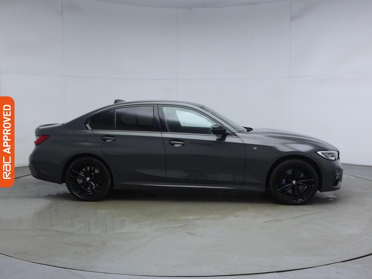 BMW 3 Series view 6