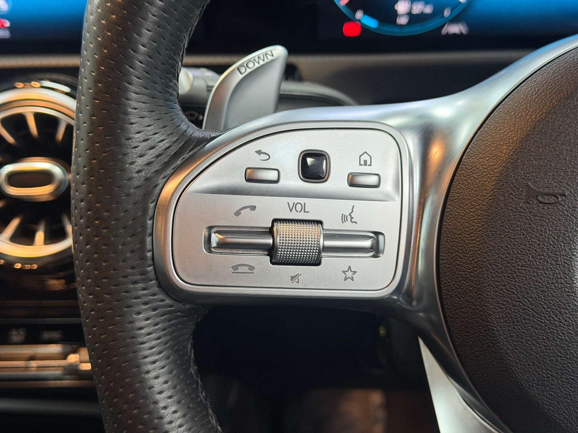 Mercedes-Benz A-Class view 29