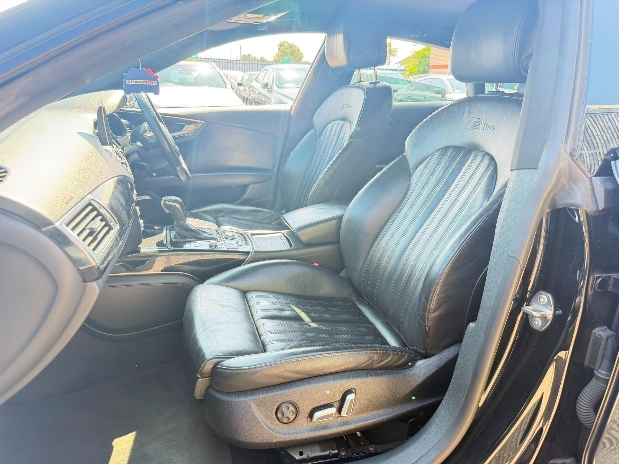 Audi A7 view 18
