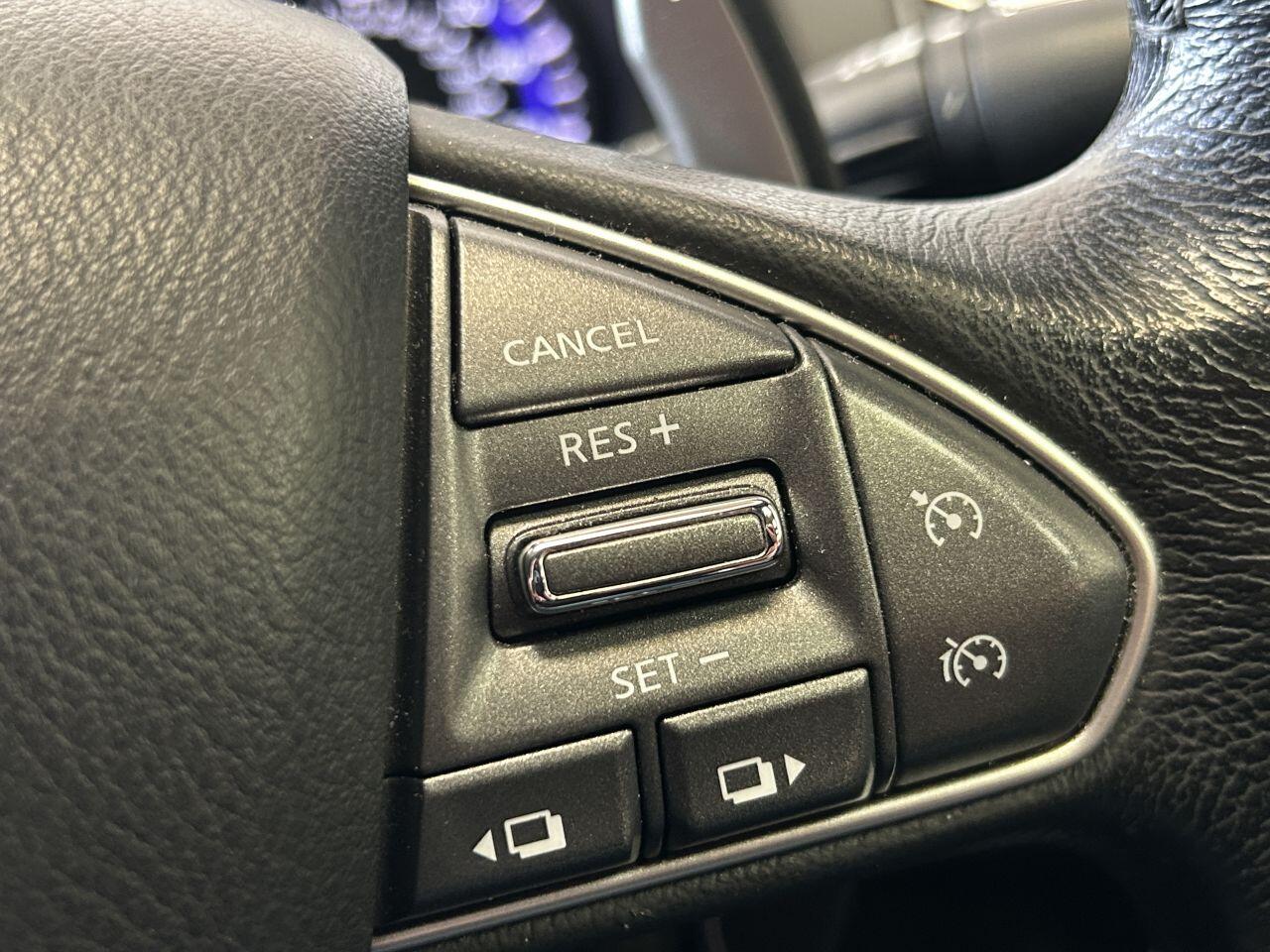 Infiniti Q50 view 39