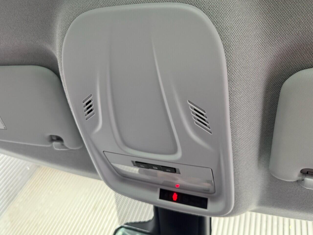 Vauxhall Crossland X view 20