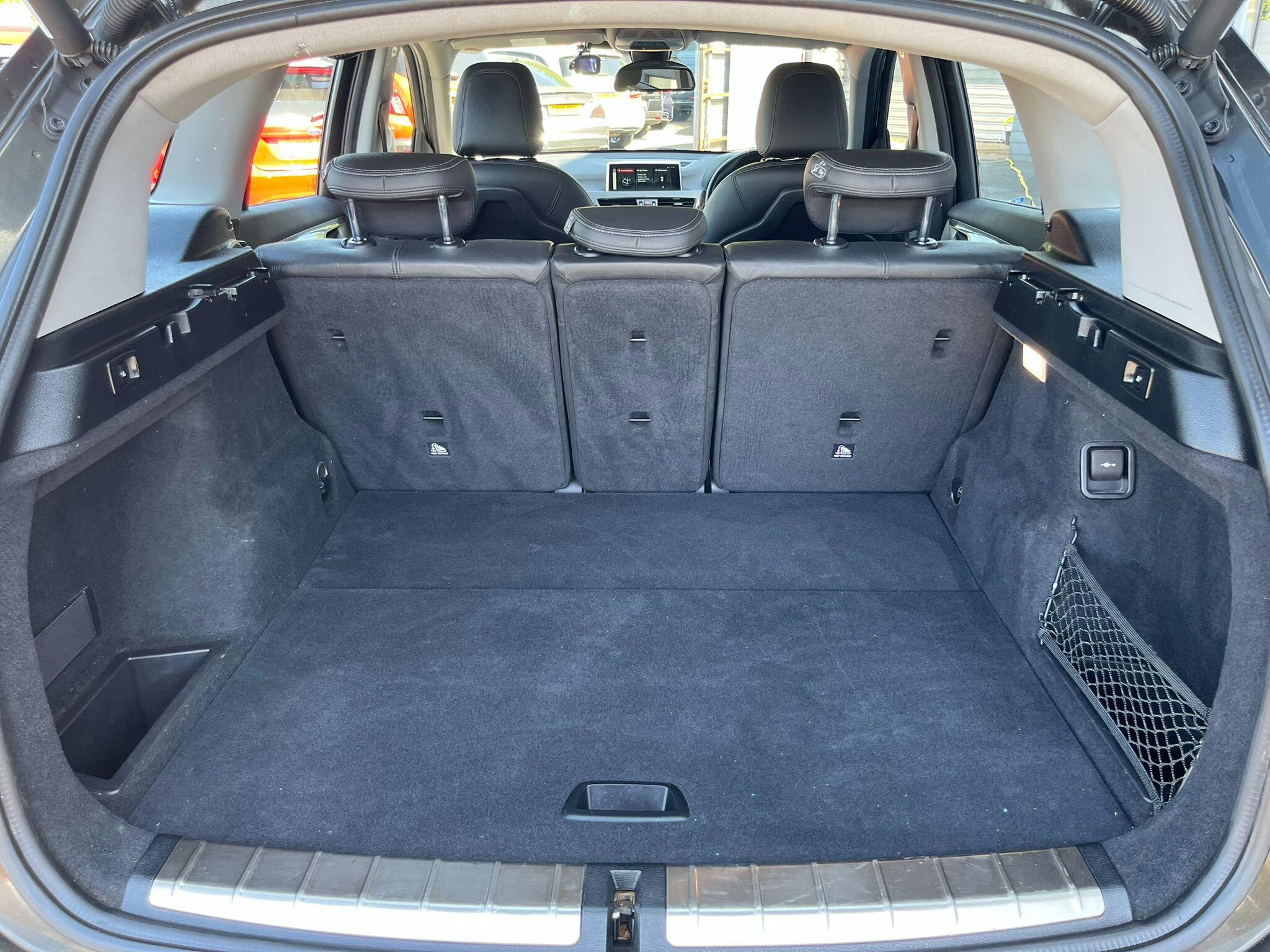 BMW X1 view 37
