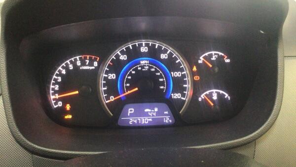 Hyundai I10 view 8