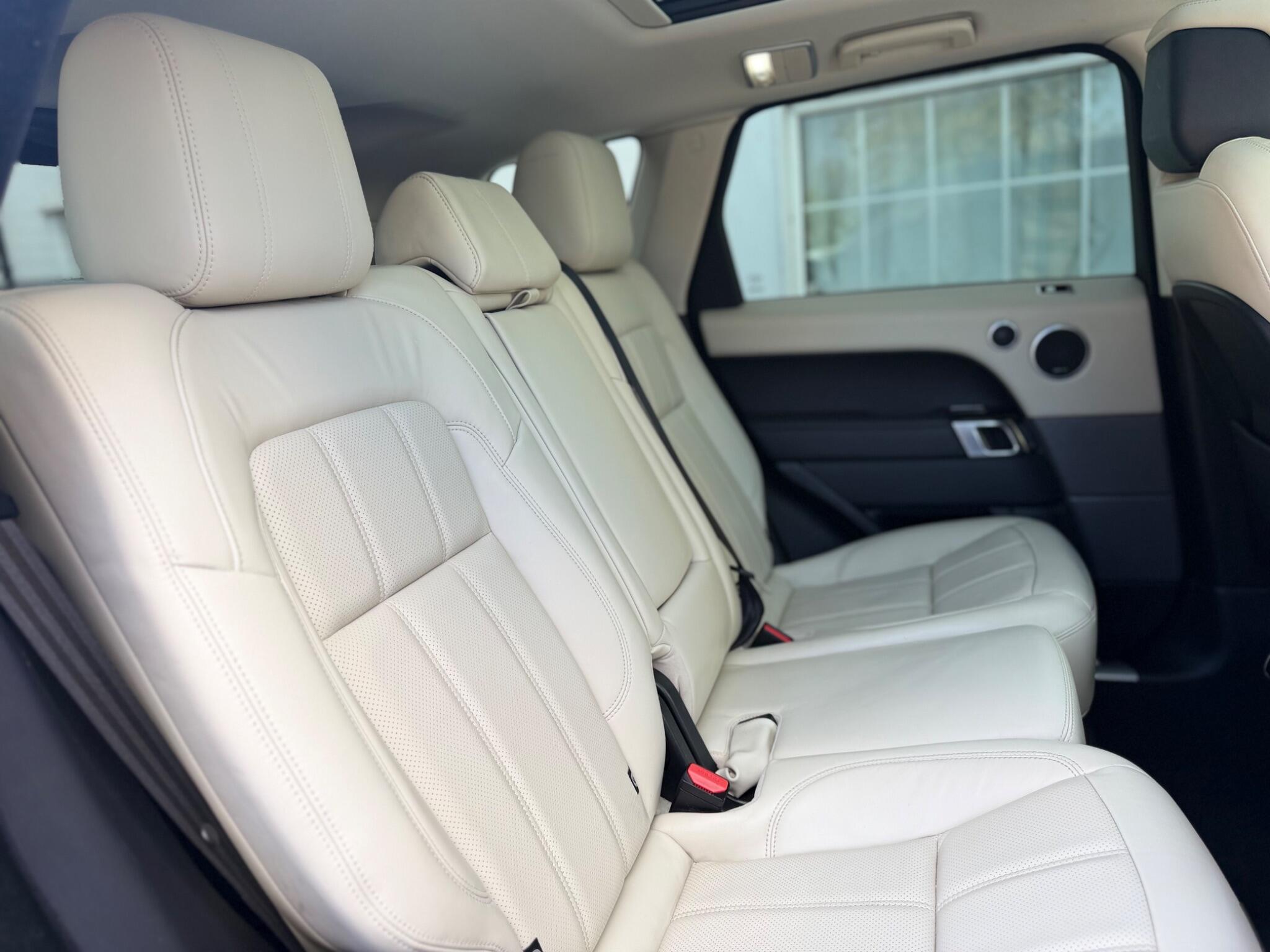 Land Rover Range Rover Sport view 18